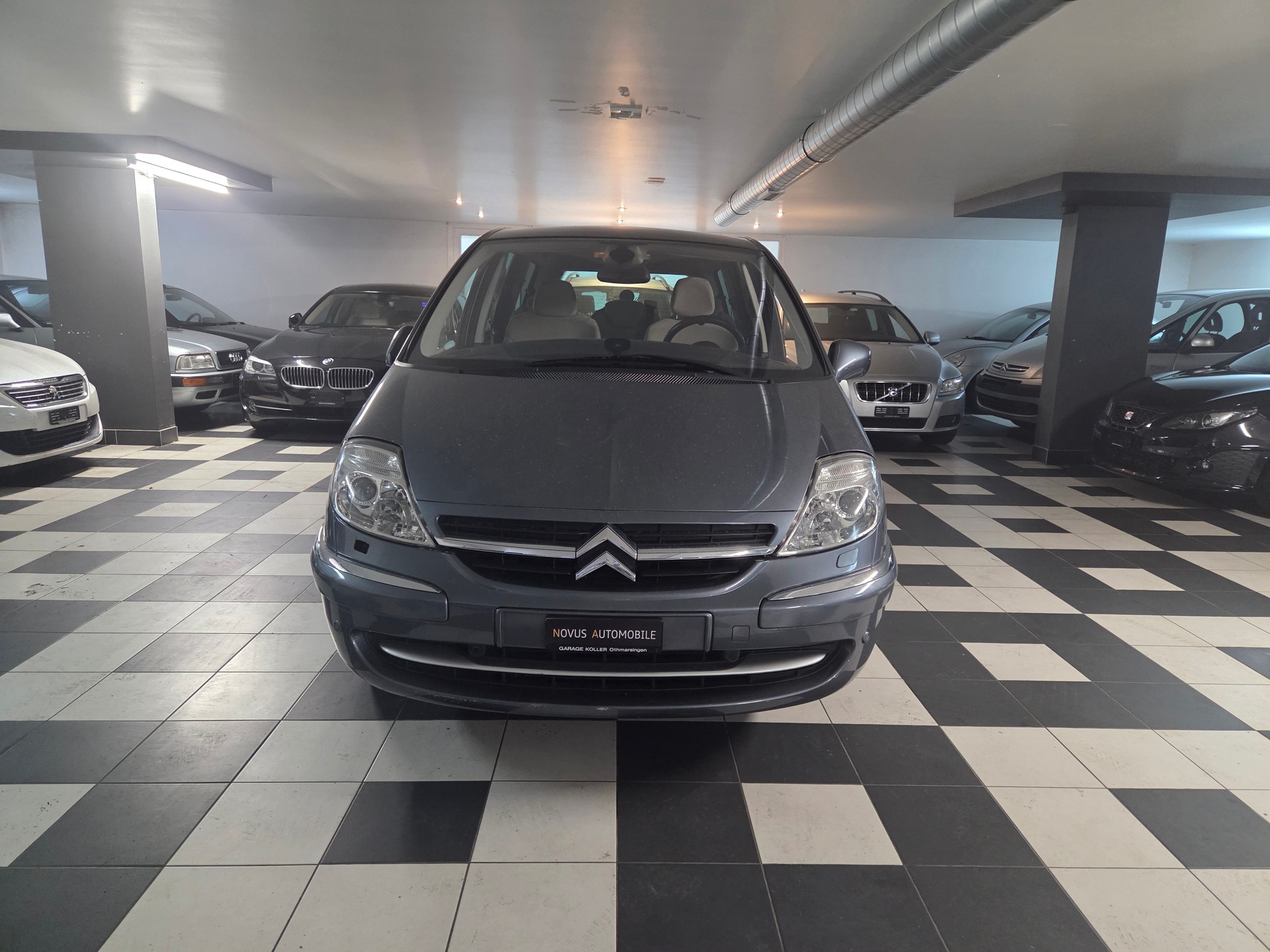 CITROEN C8 2.2 16V HDi Exclusive Automatic-image-7