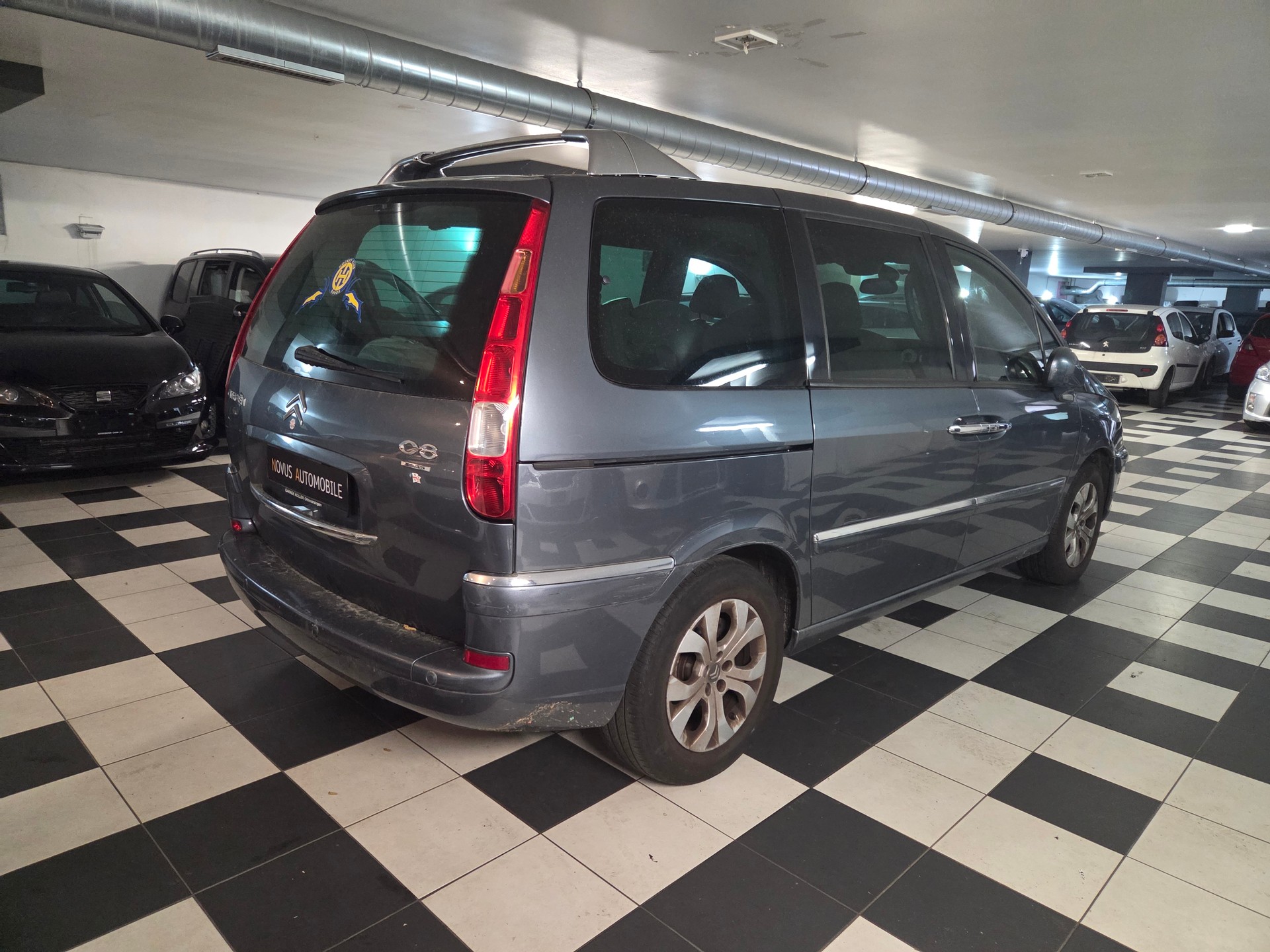CITROEN C8 2.2 16V HDi Exclusive Automatic-image-3