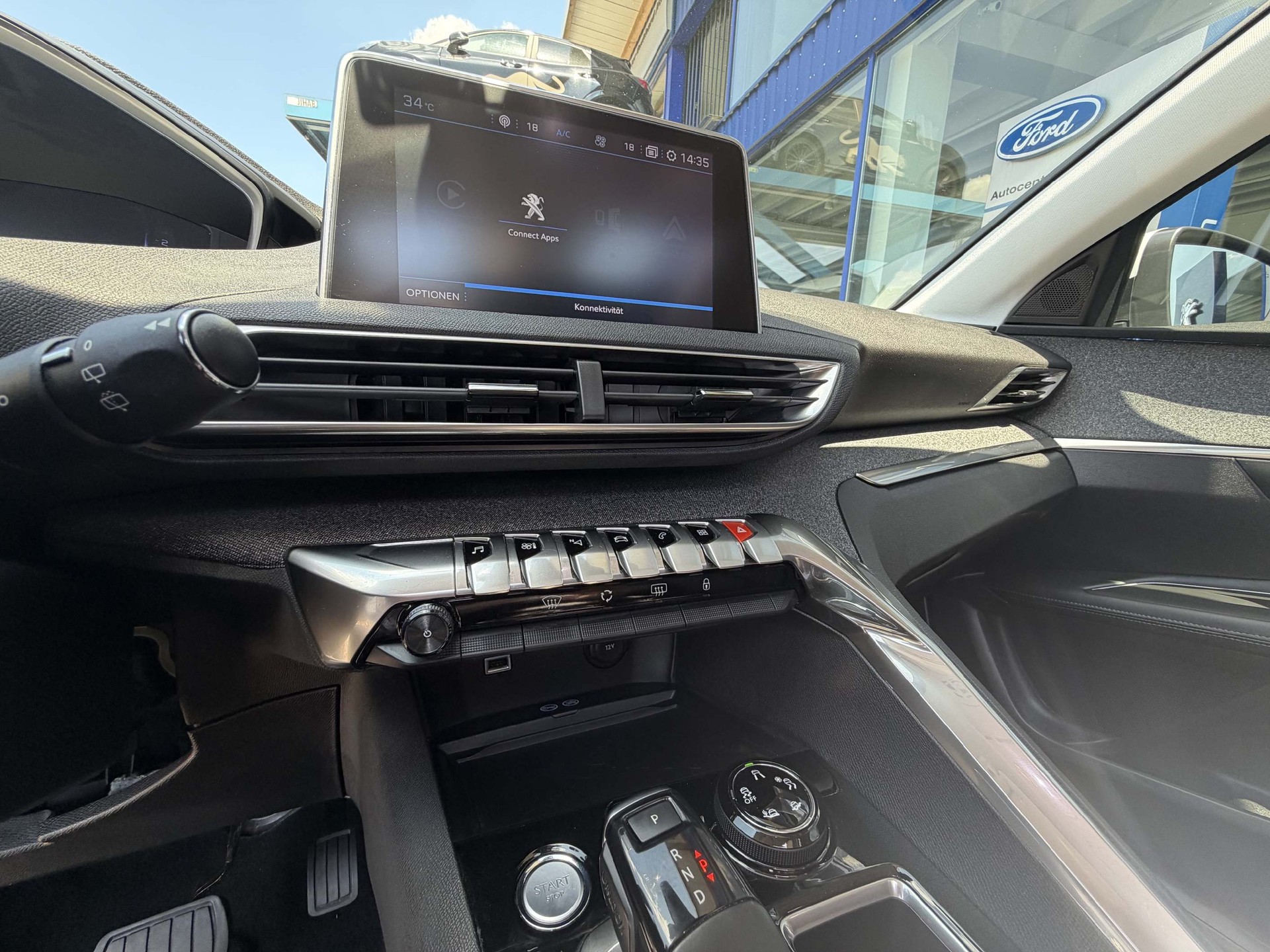 PEUGEOT 3008 1.5 BlueHDi Allure-image-8
