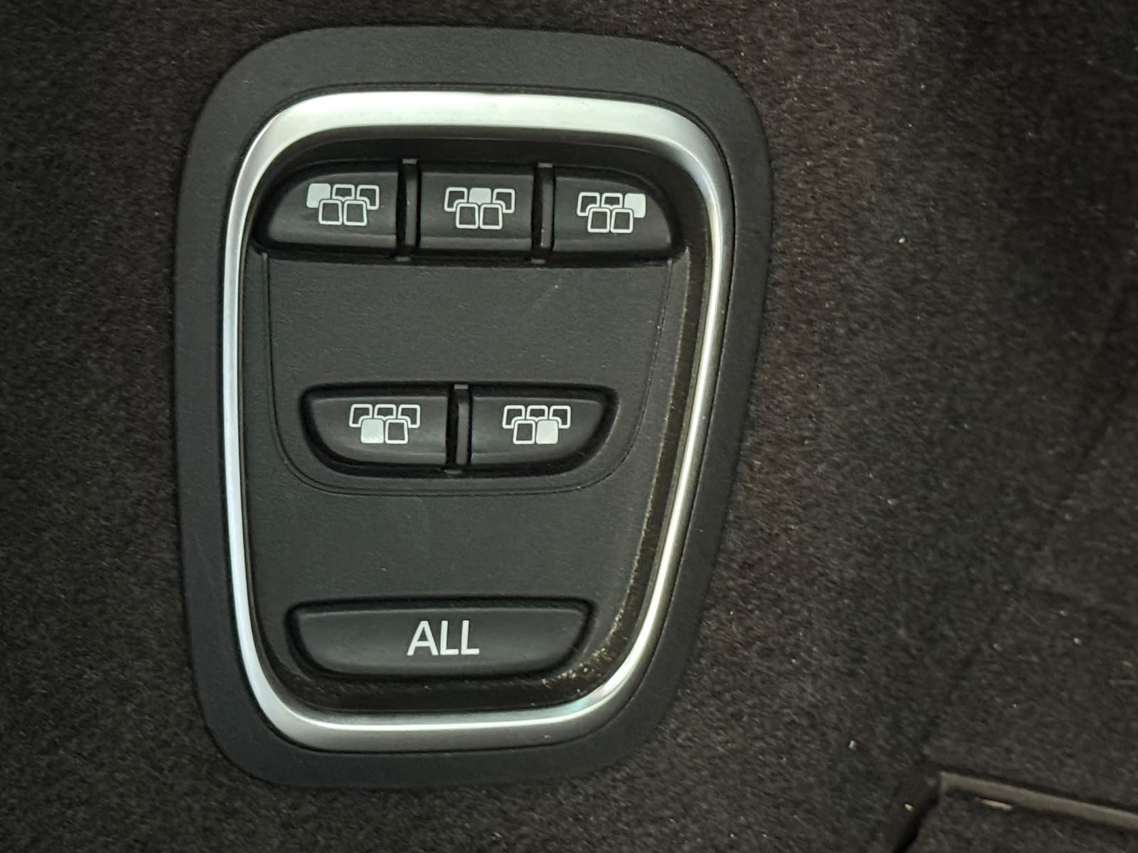 RENAULT Espace 1.6 dCi Swiss Edition EDC-image-19