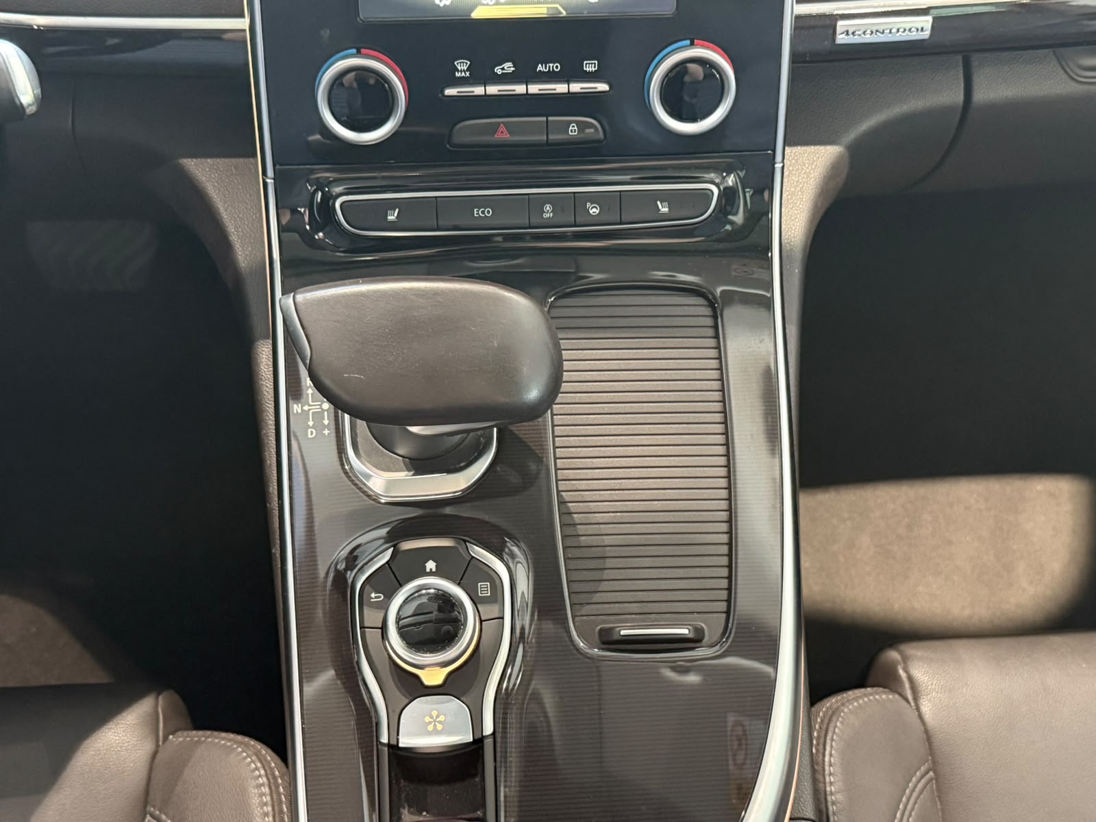 RENAULT Espace 1.6 dCi Swiss Edition EDC-image-16