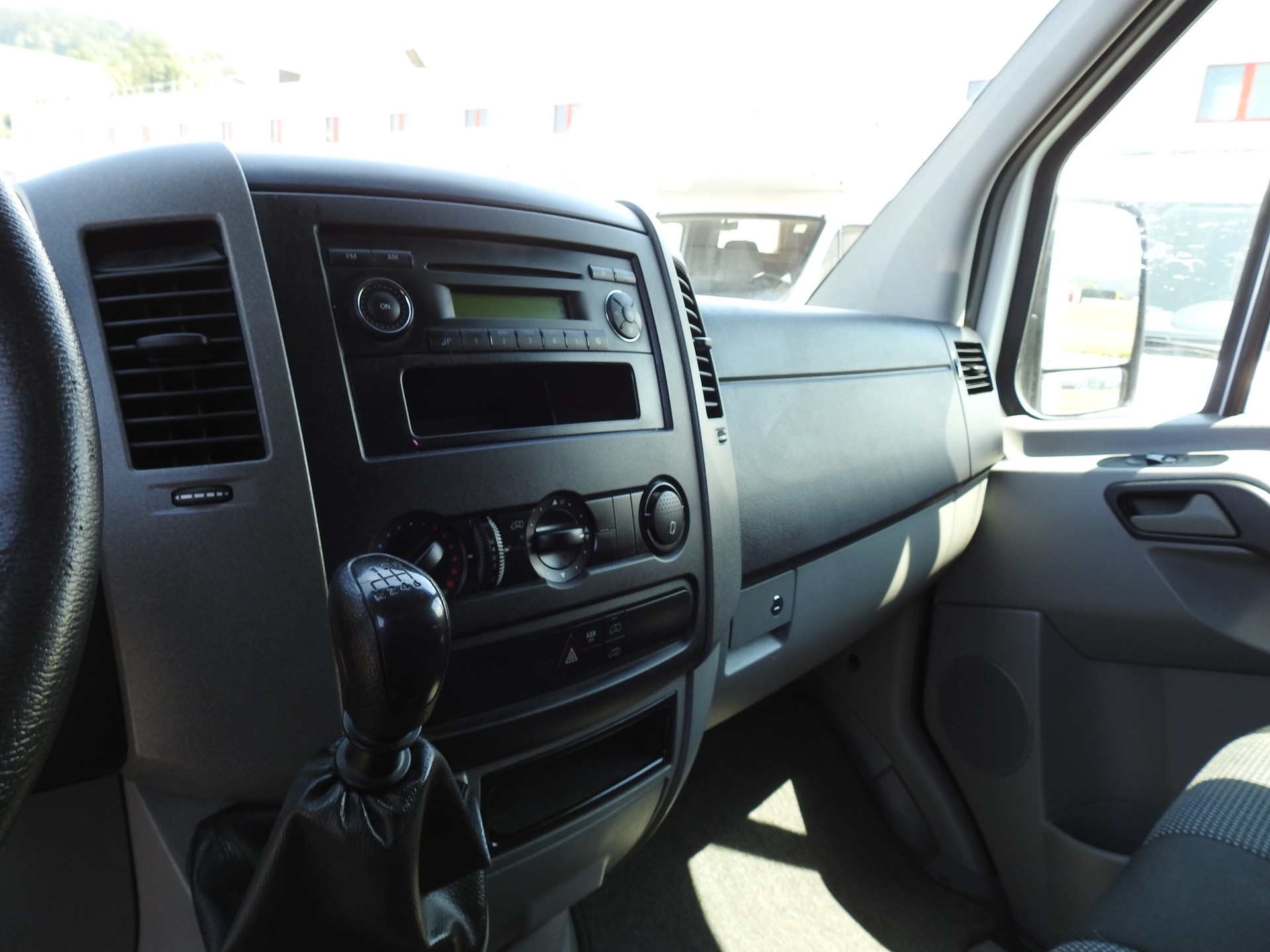 MERCEDES-BENZ Sprinter 213 CDI Standard-image-12
