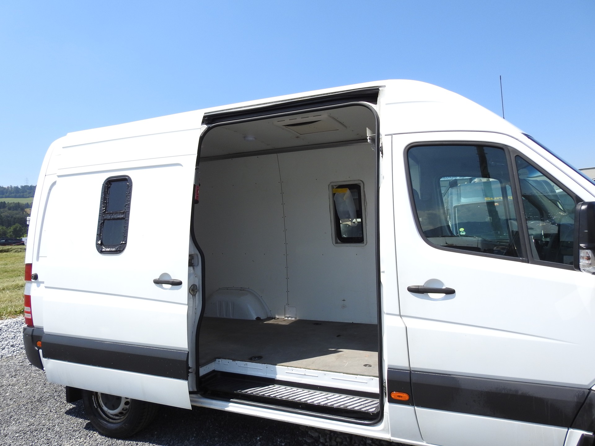 MERCEDES-BENZ Sprinter 213 CDI Standard-image-14