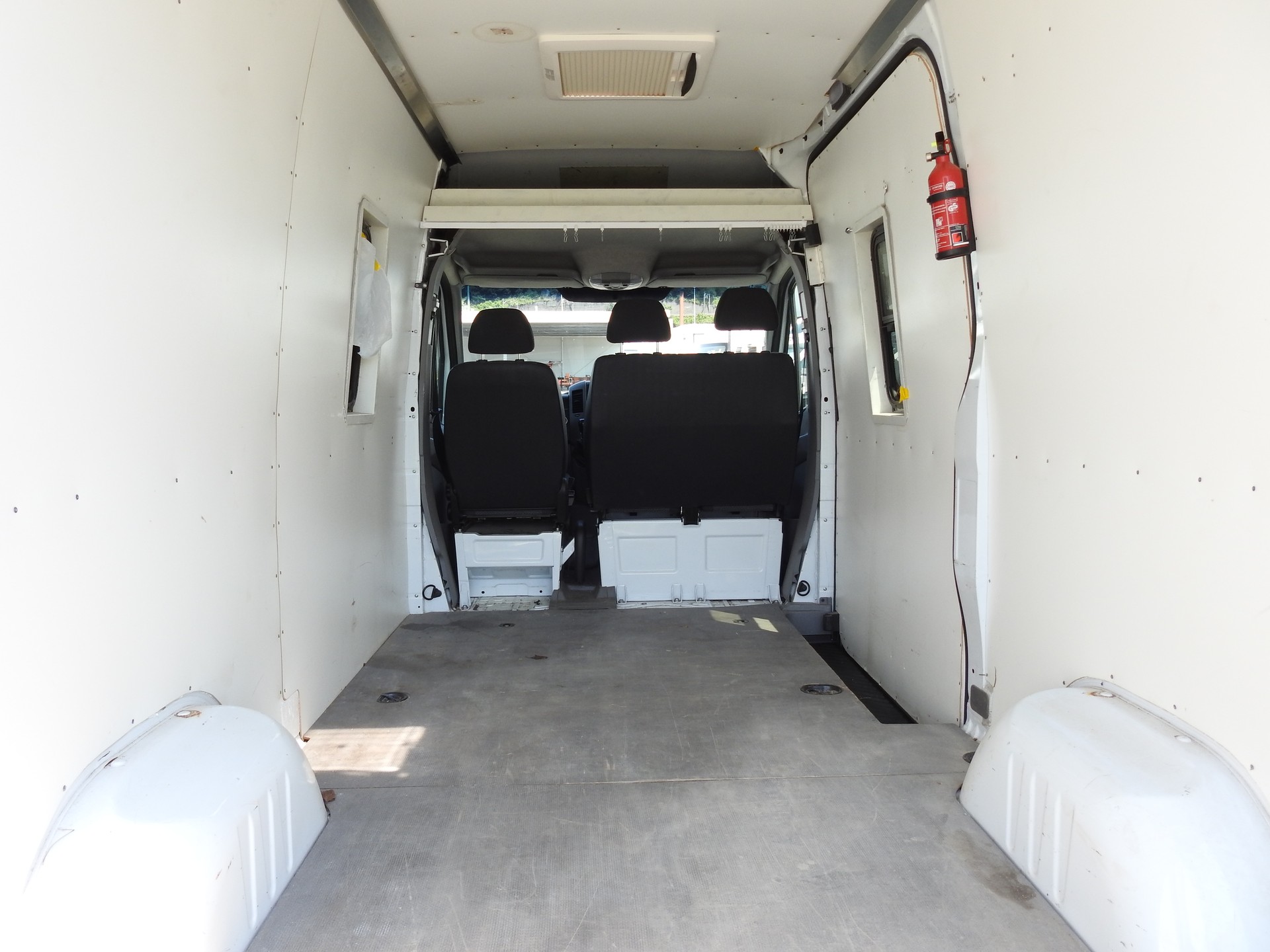 MERCEDES-BENZ Sprinter 213 CDI Standard-image-27