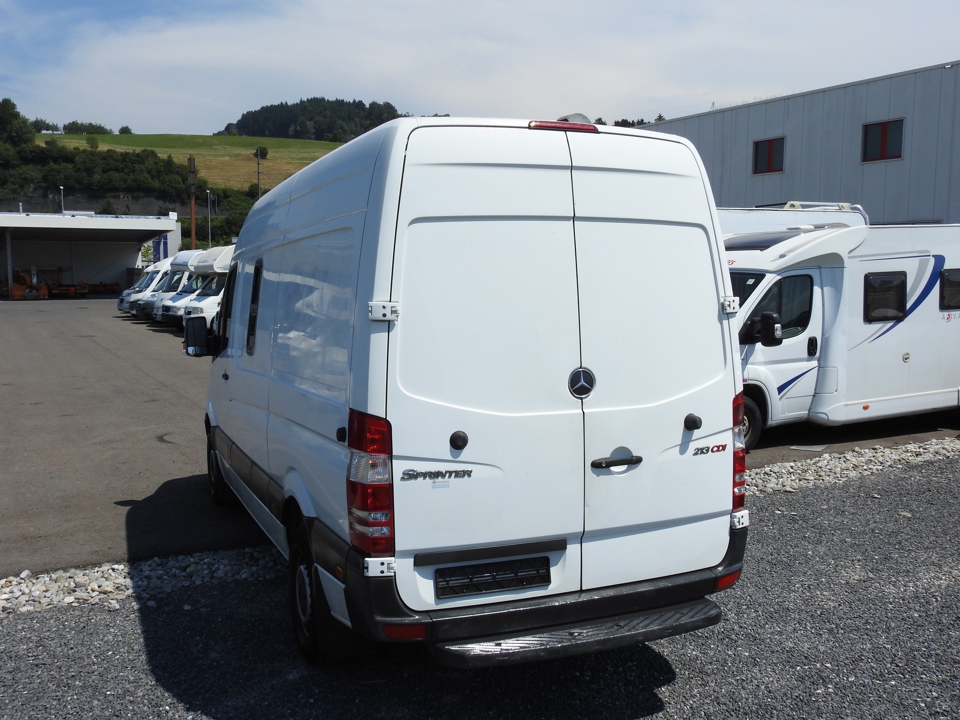MERCEDES-BENZ Sprinter 213 CDI Standard-image-3