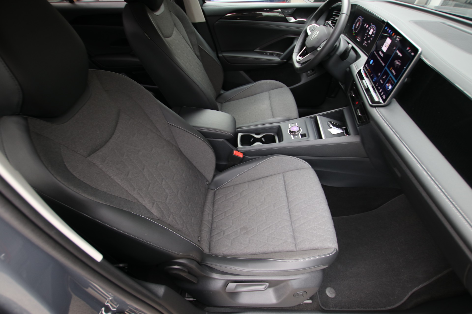 VW Tiguan 1.5 TSI evo2 mHEV Life DSG *Werksgarantie bis 12.2029*-image-12