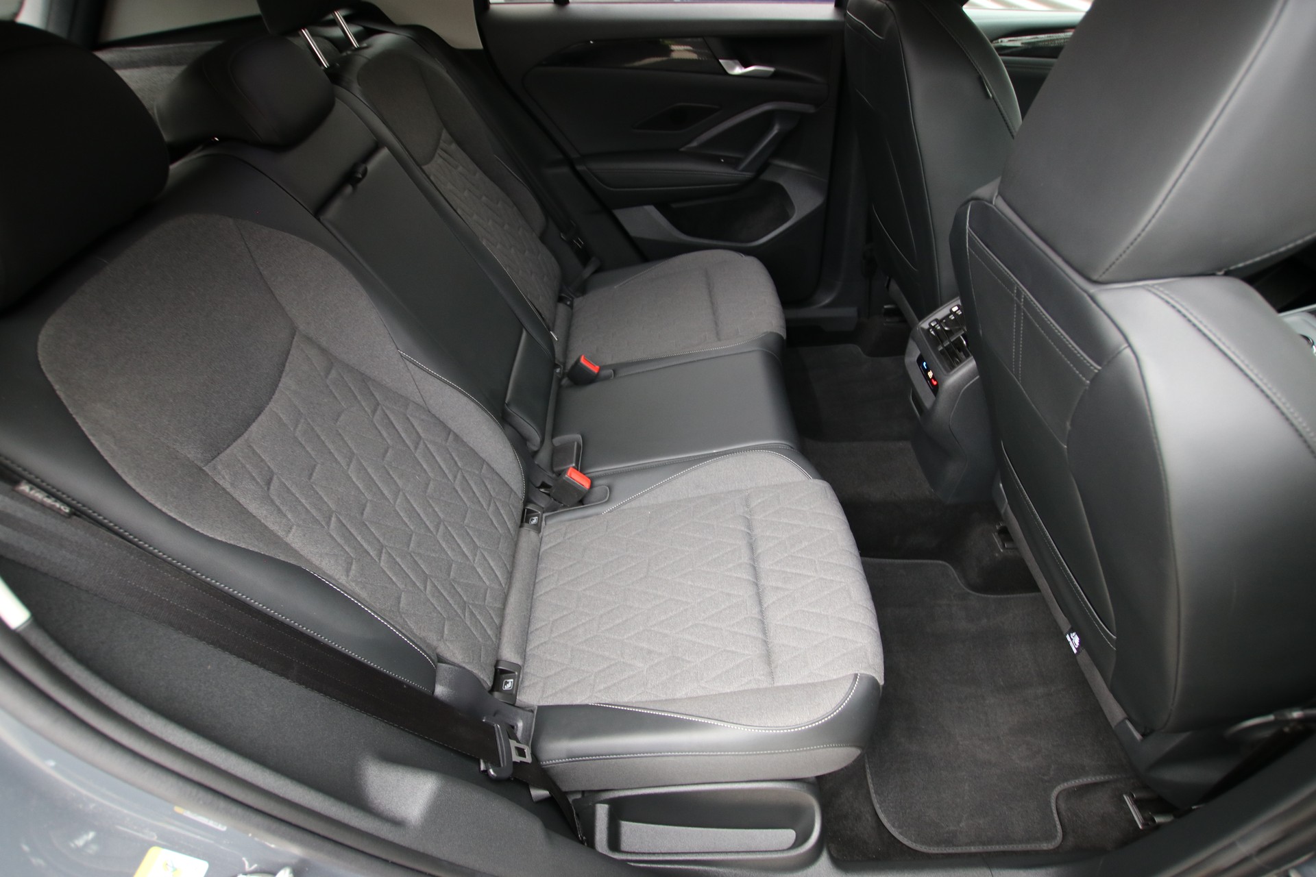 VW Tiguan 1.5 TSI evo2 mHEV Life DSG *Werksgarantie bis 12.2029*-image-14