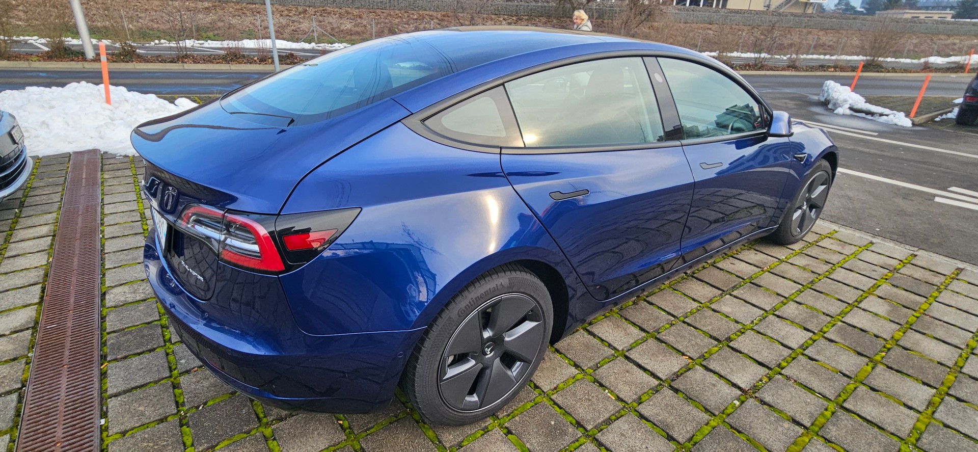 TESLA Long Range D-image-0