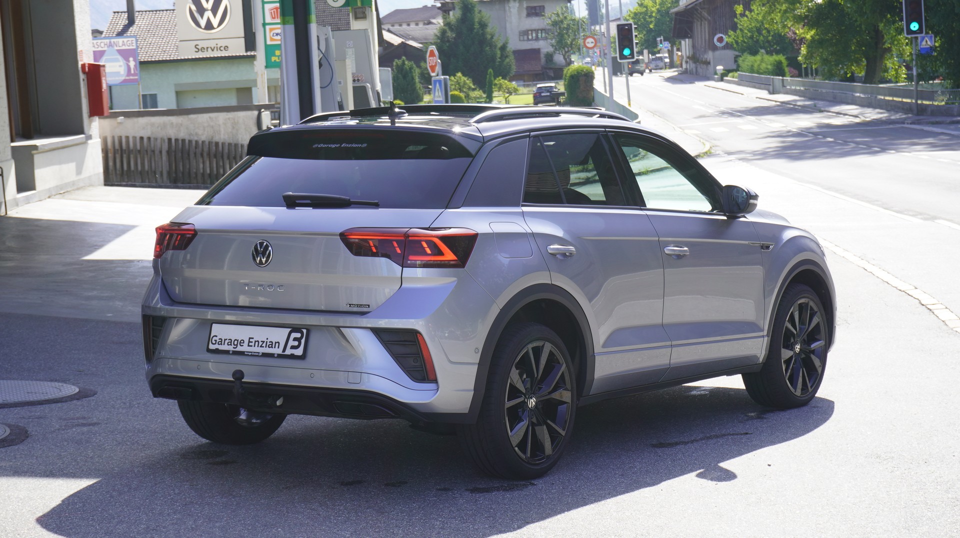 VW T-Roc 2.0 TSI R-Line DSG 4Motion-image-7