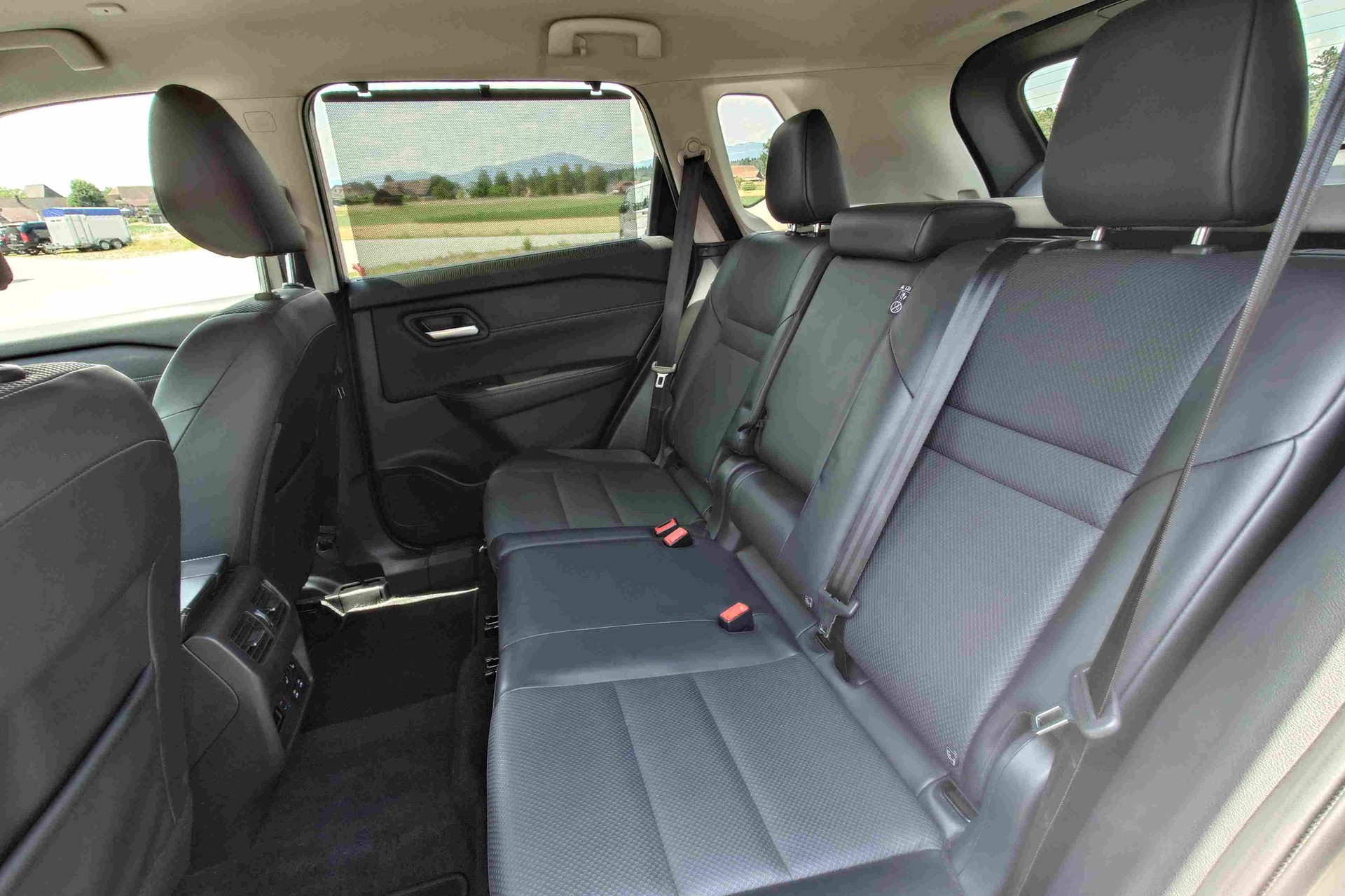 NISSAN X-Trail 1.5 VC-T N-Trek e-4orc-image-8