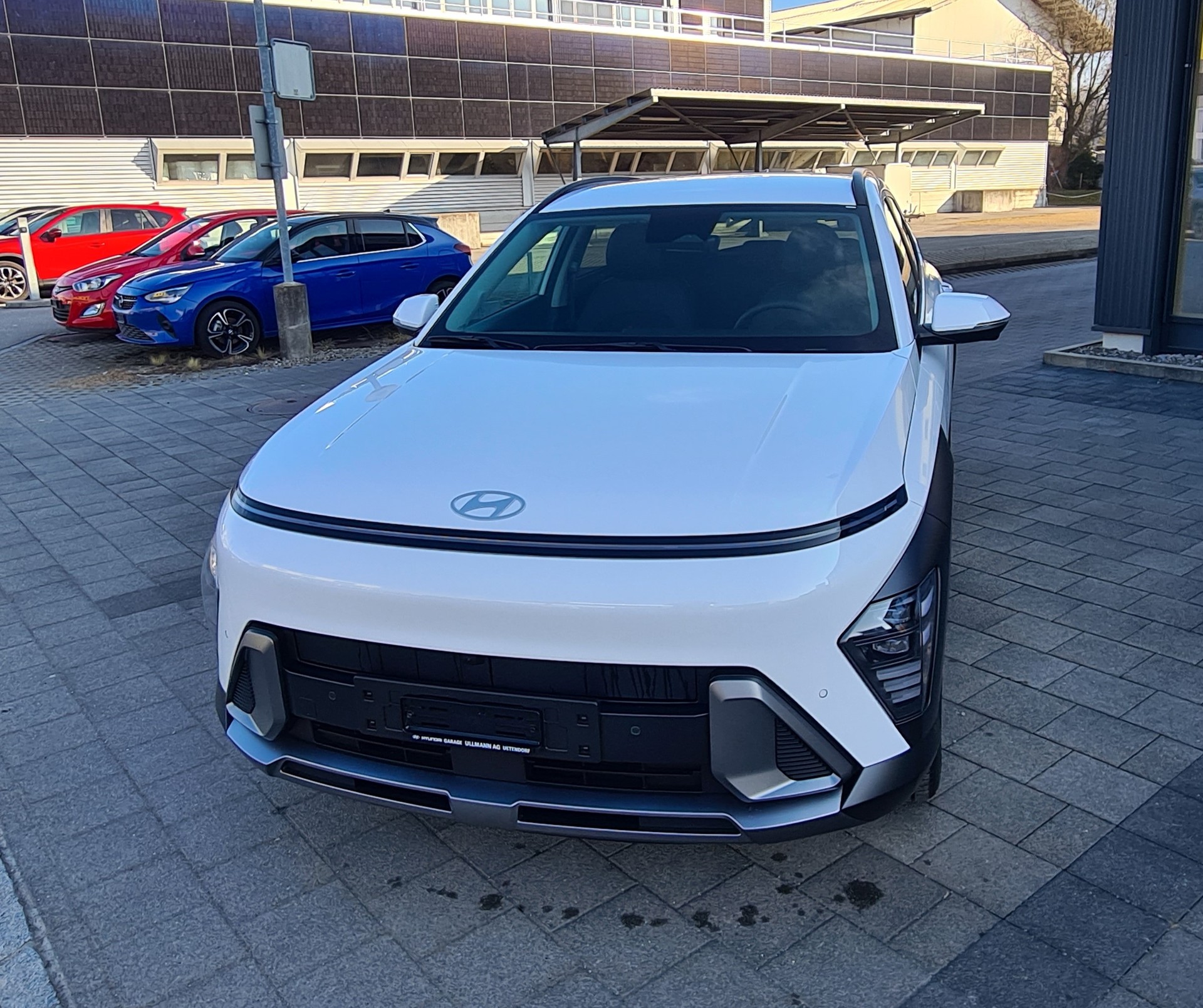 HYUNDAI Kona 1.6 GDi HEV Amplia DCT-image-0