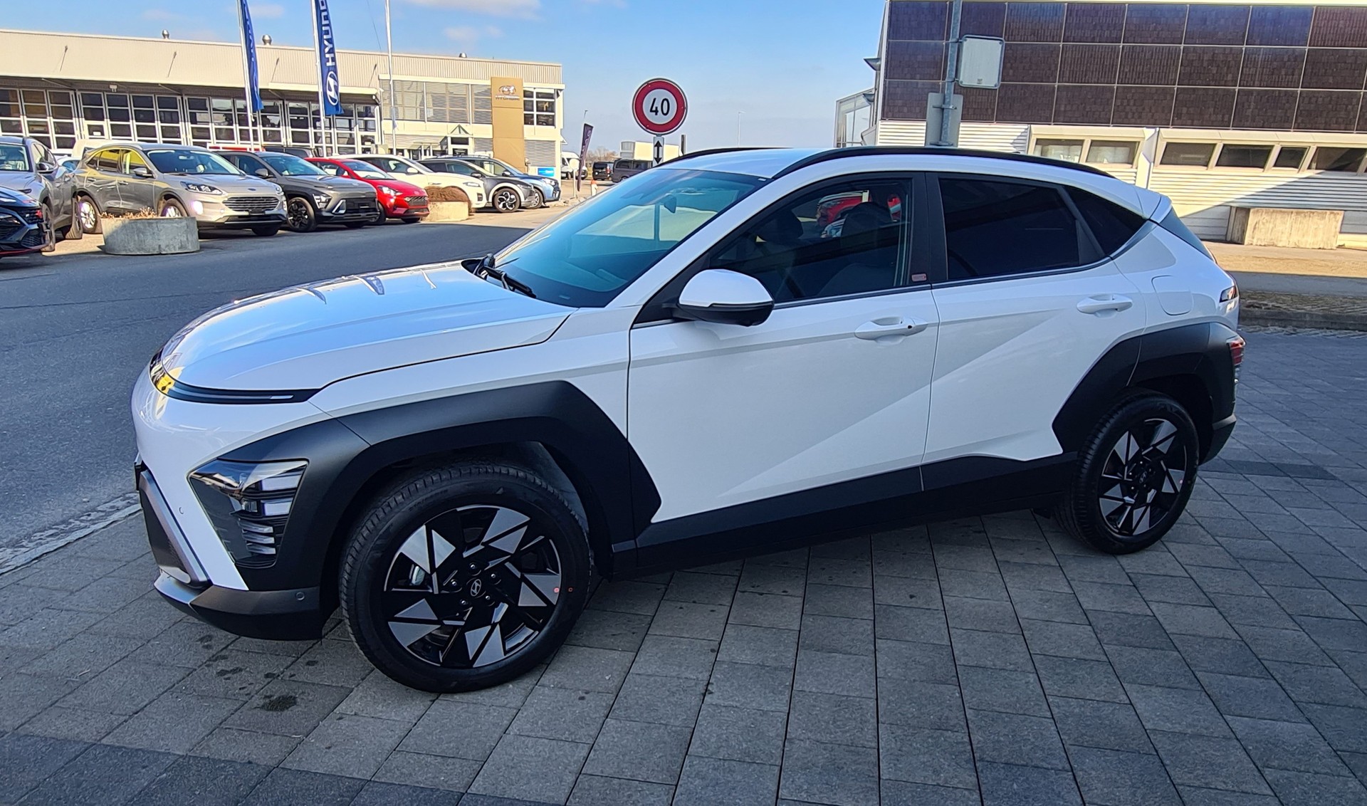 HYUNDAI Kona 1.6 GDi HEV Amplia DCT-image-7