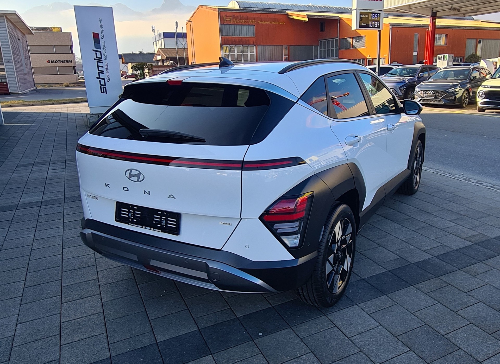 HYUNDAI Kona 1.6 GDi HEV Amplia DCT-image-4