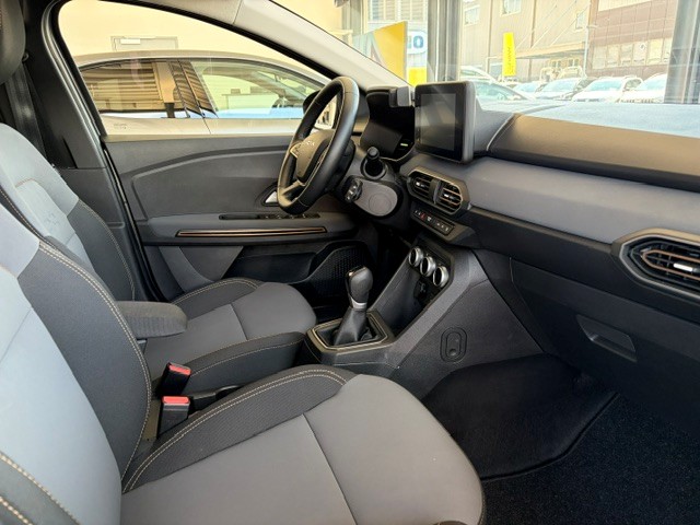 DACIA Jogger HEV 140 Extreme-image-7