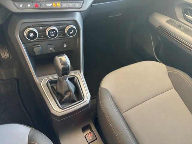 DACIA Jogger HEV 140 Extreme-image-4