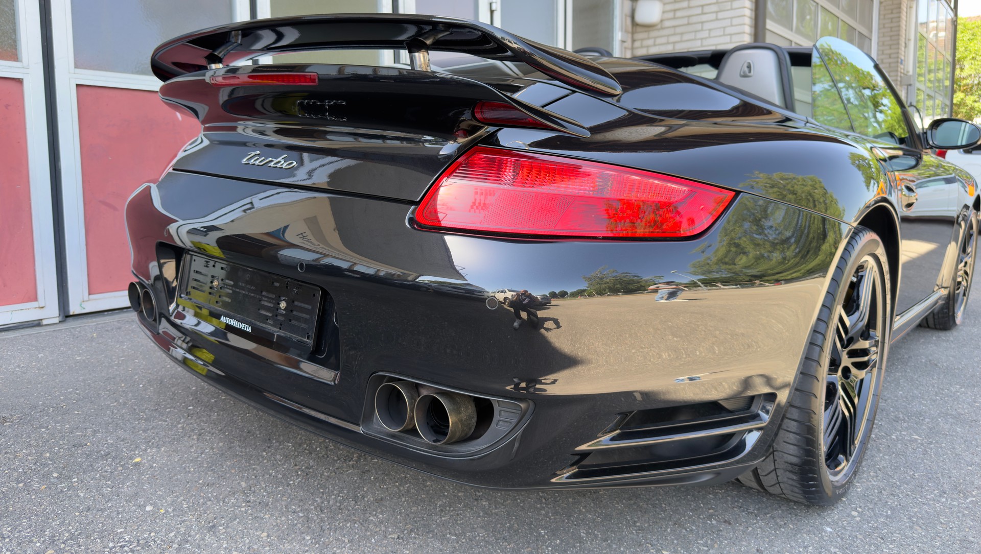 PORSCHE 911 Cabrio Turbo Tiptronic-image-5