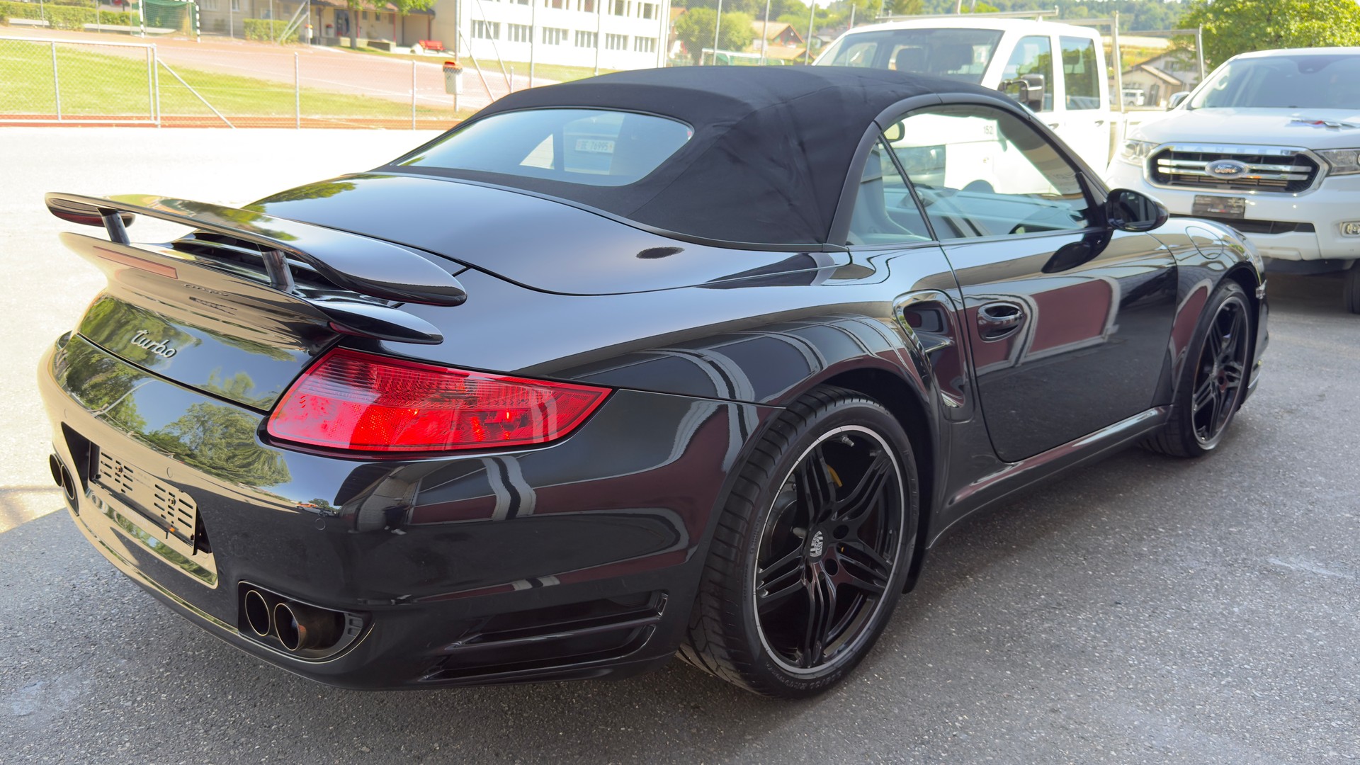PORSCHE 911 Cabrio Turbo Tiptronic-image-3