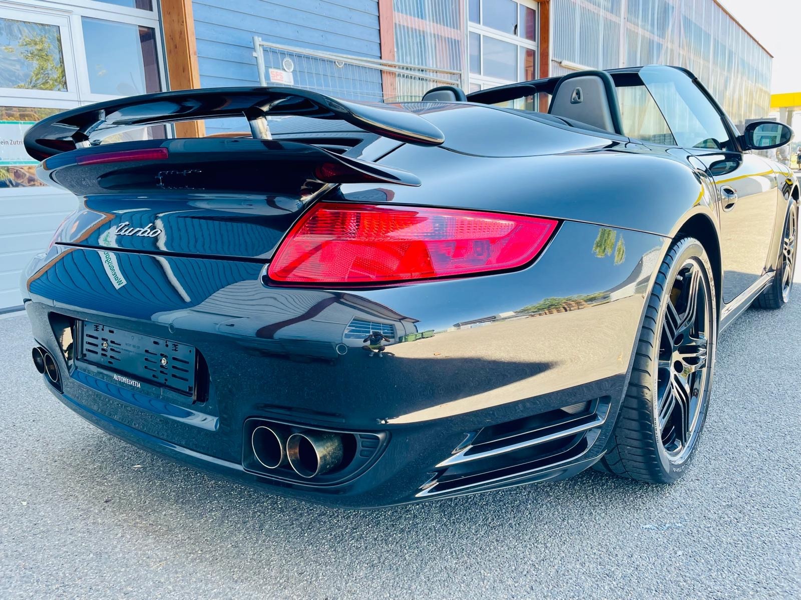 PORSCHE 911 Cabrio Turbo Tiptronic-image-11