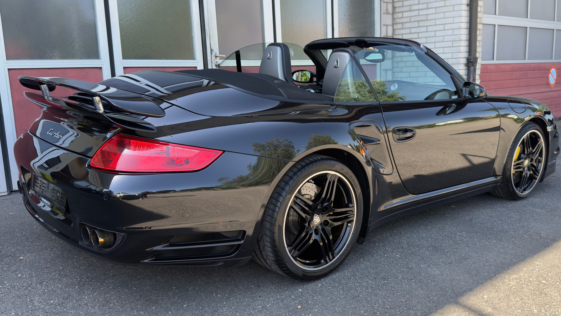 PORSCHE 911 Cabrio Turbo Tiptronic-image-6