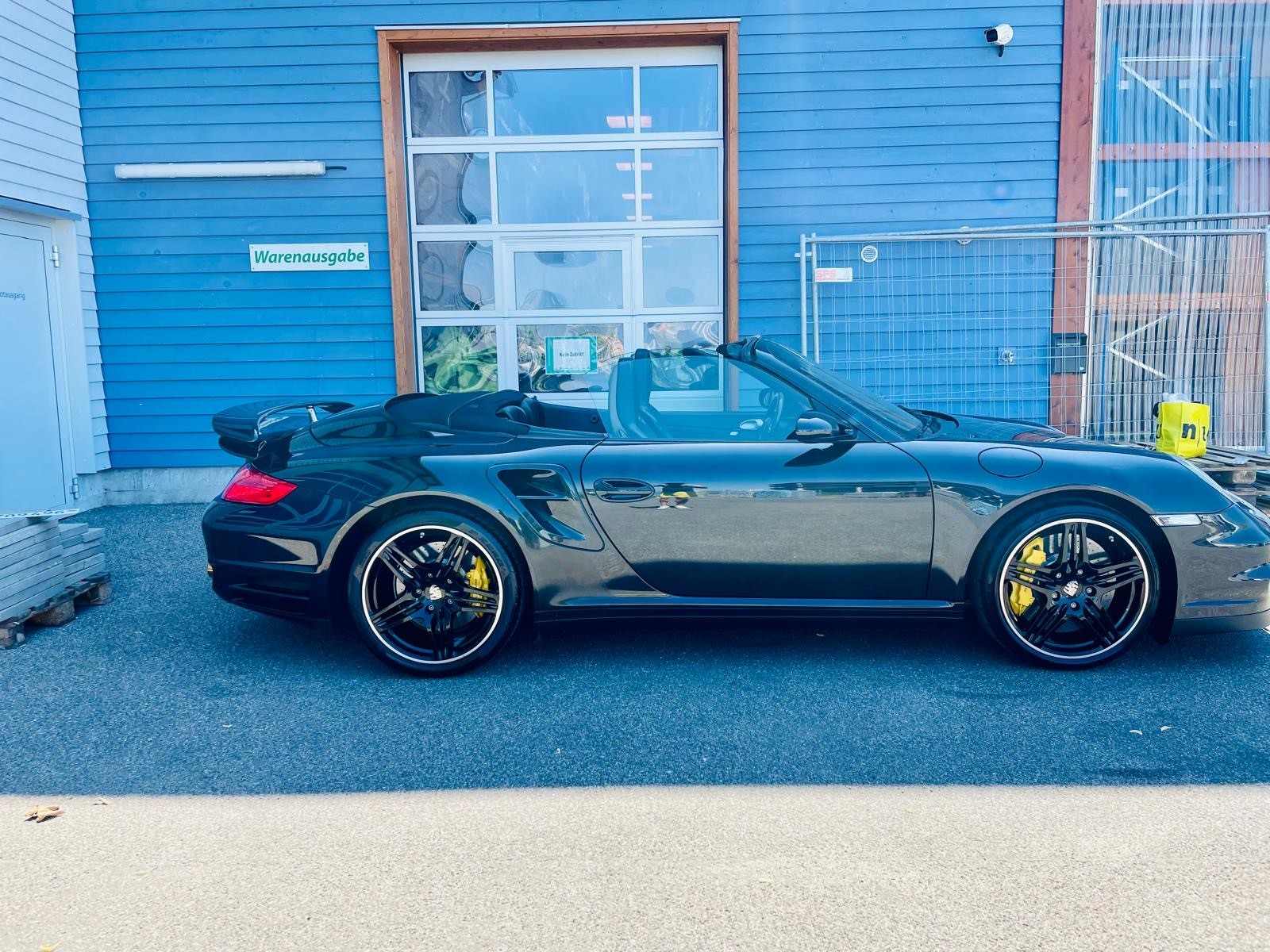 PORSCHE 911 Cabrio Turbo Tiptronic-image-12
