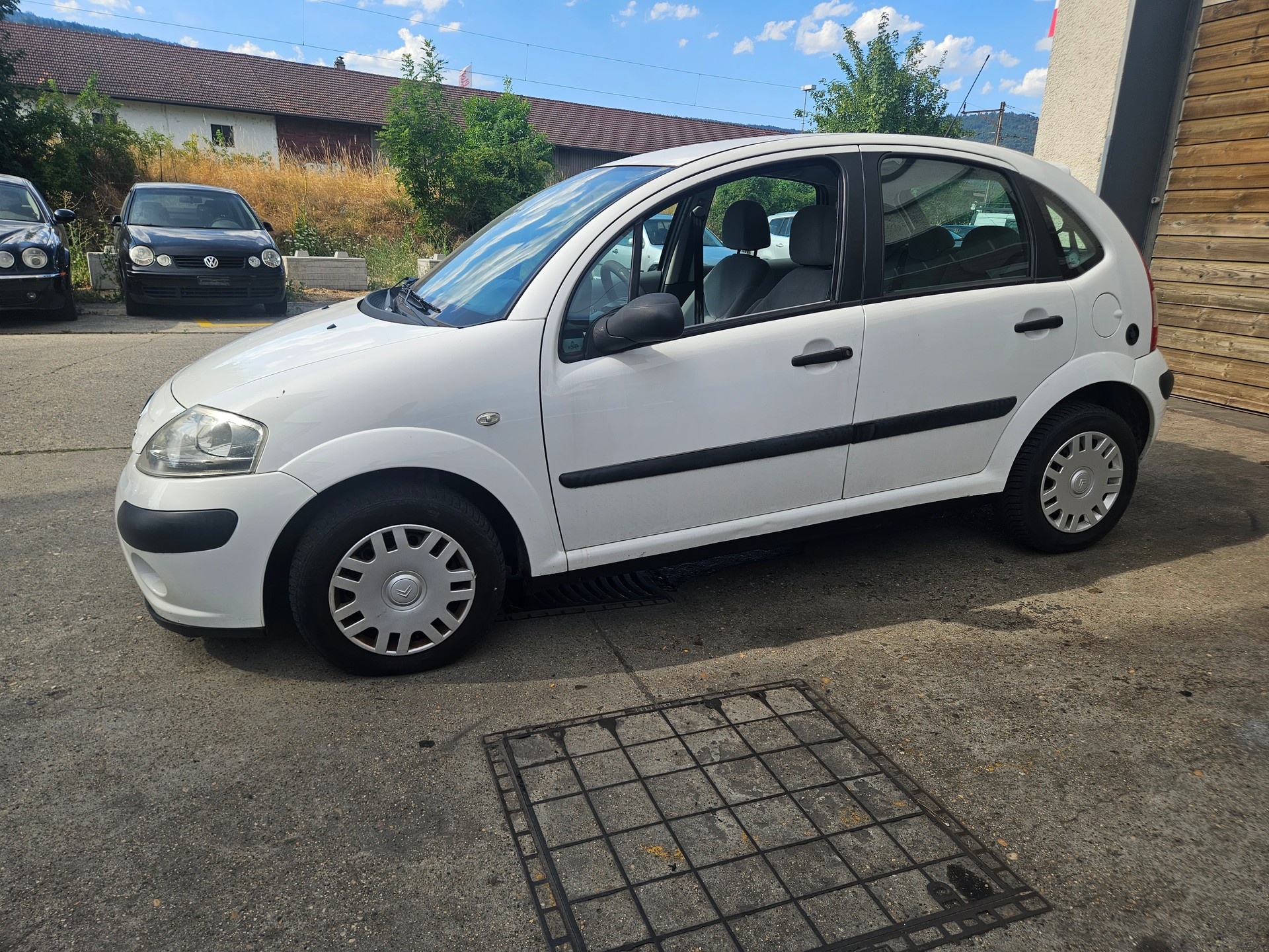CITROEN C3 1.4i GNV (SX Pack)-image-2