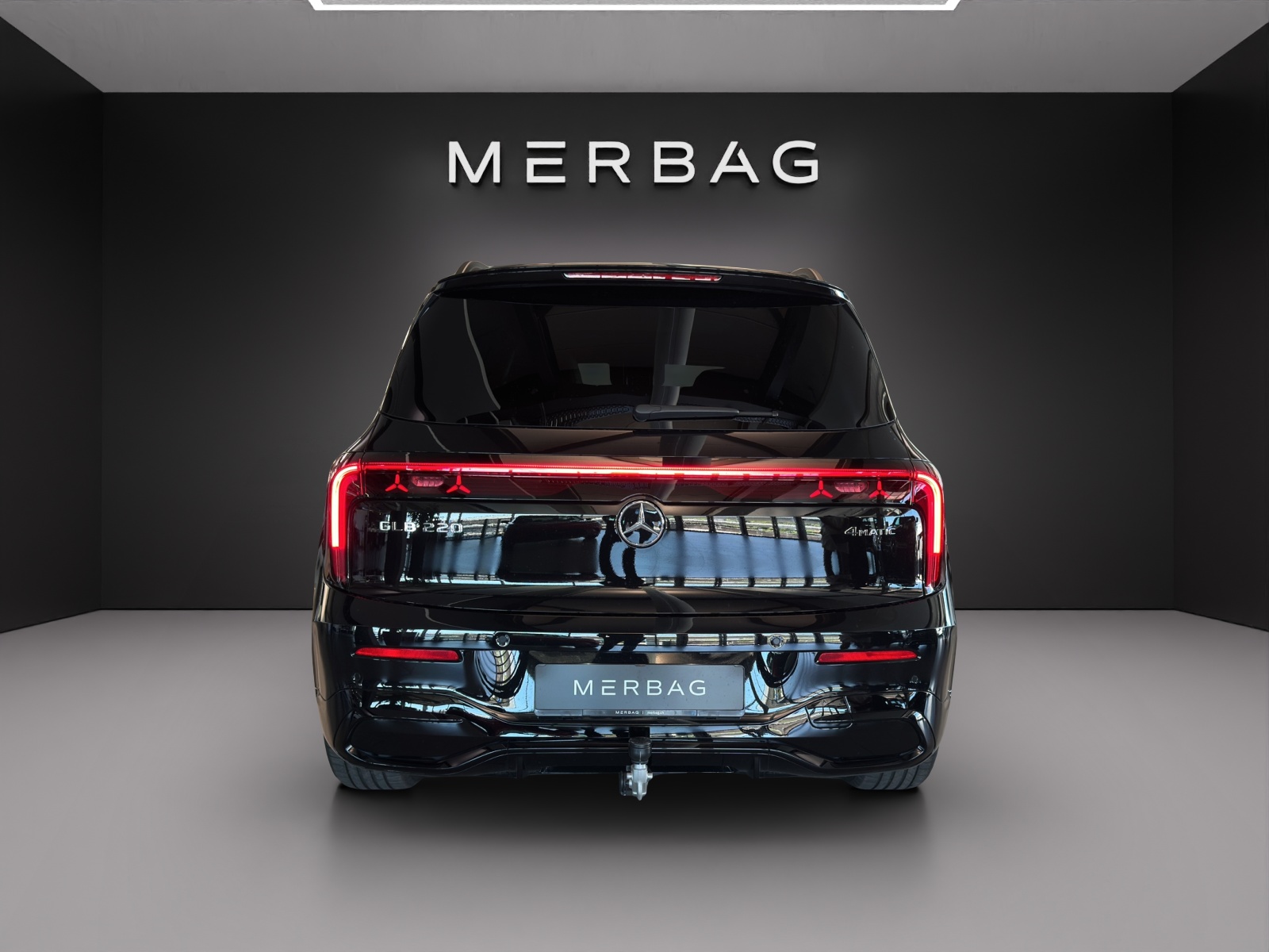MERCEDES-BENZ GLB 220 4Matic 8G-Tronic-image-4