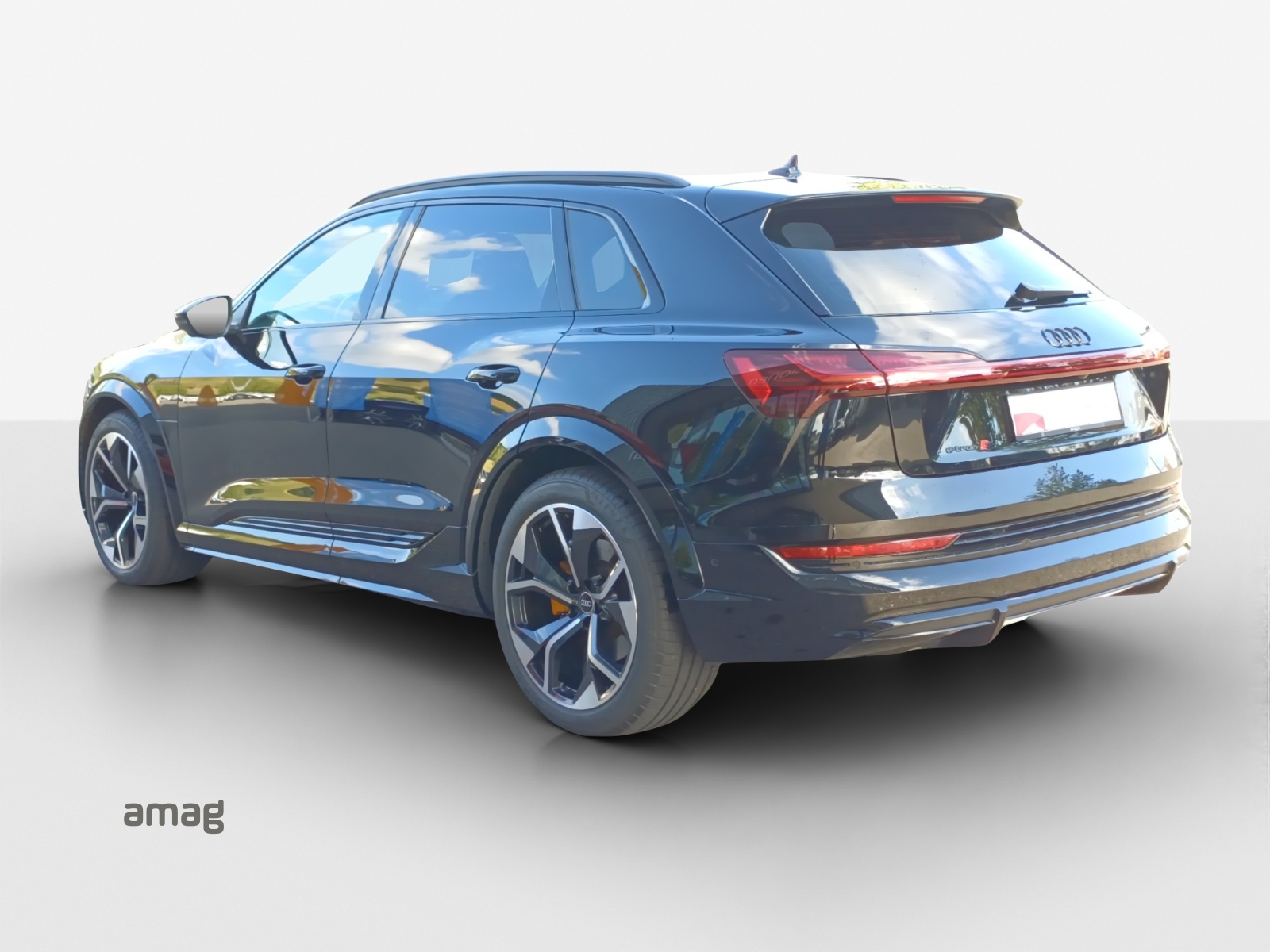 AUDI e-tron S quattro-image-2
