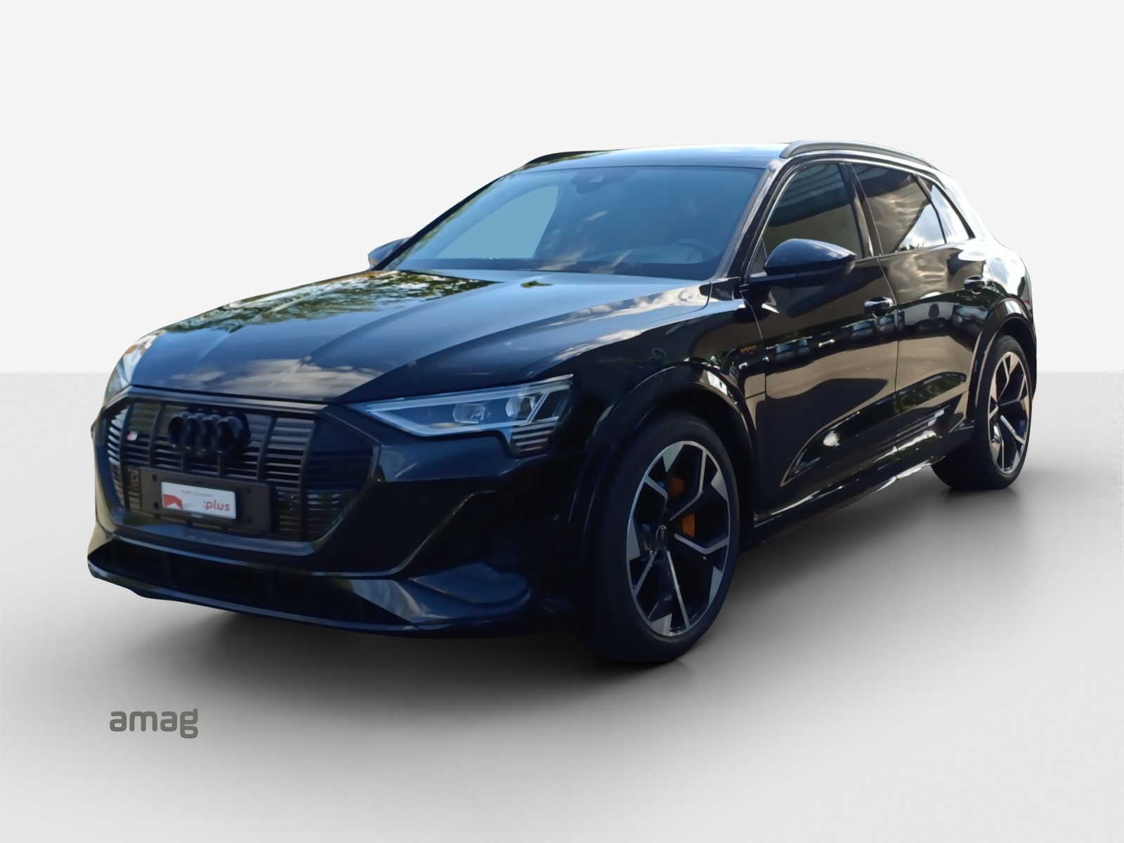 AUDI e-tron S quattro-image-0