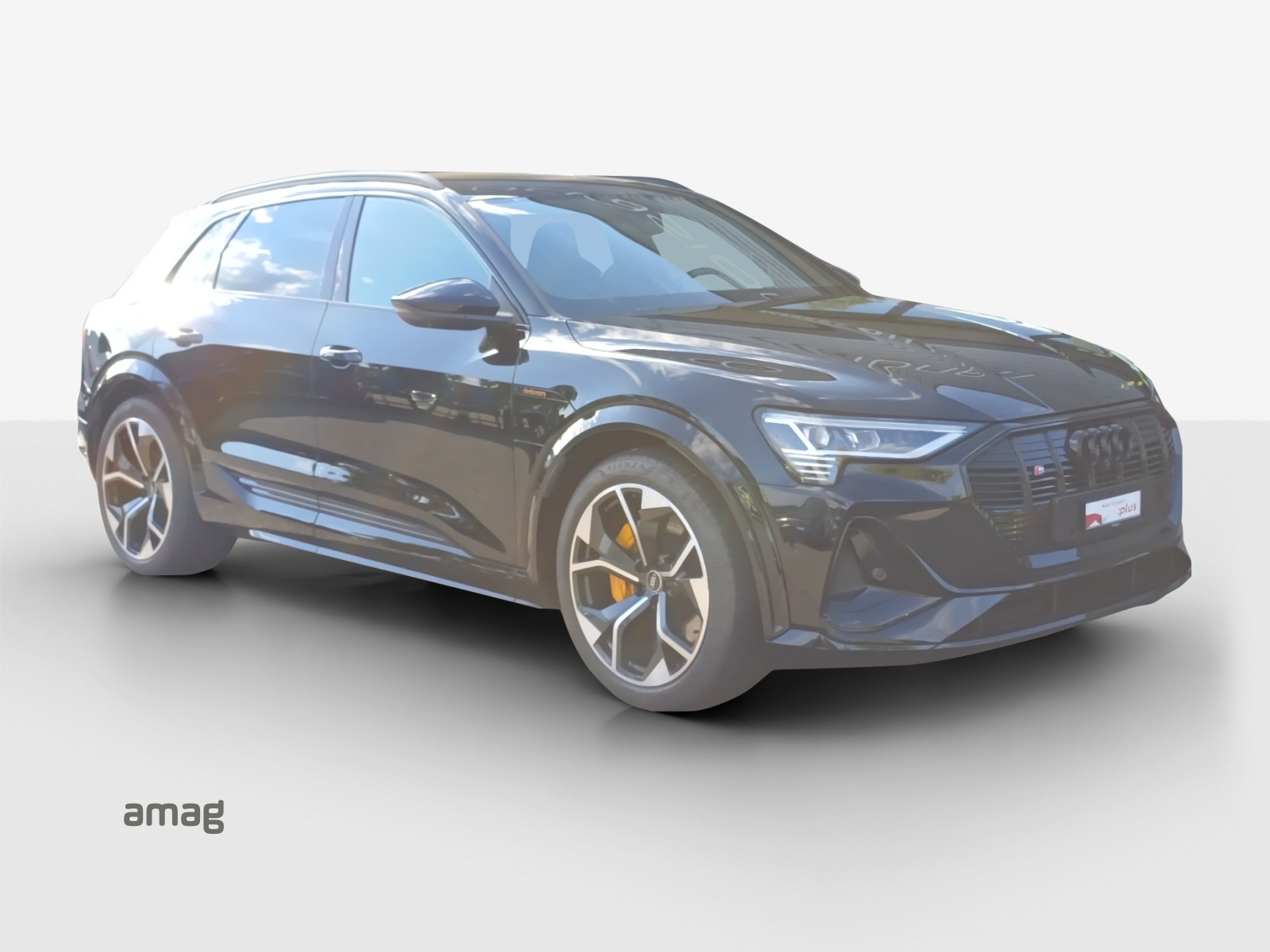 AUDI e-tron S quattro-image-5