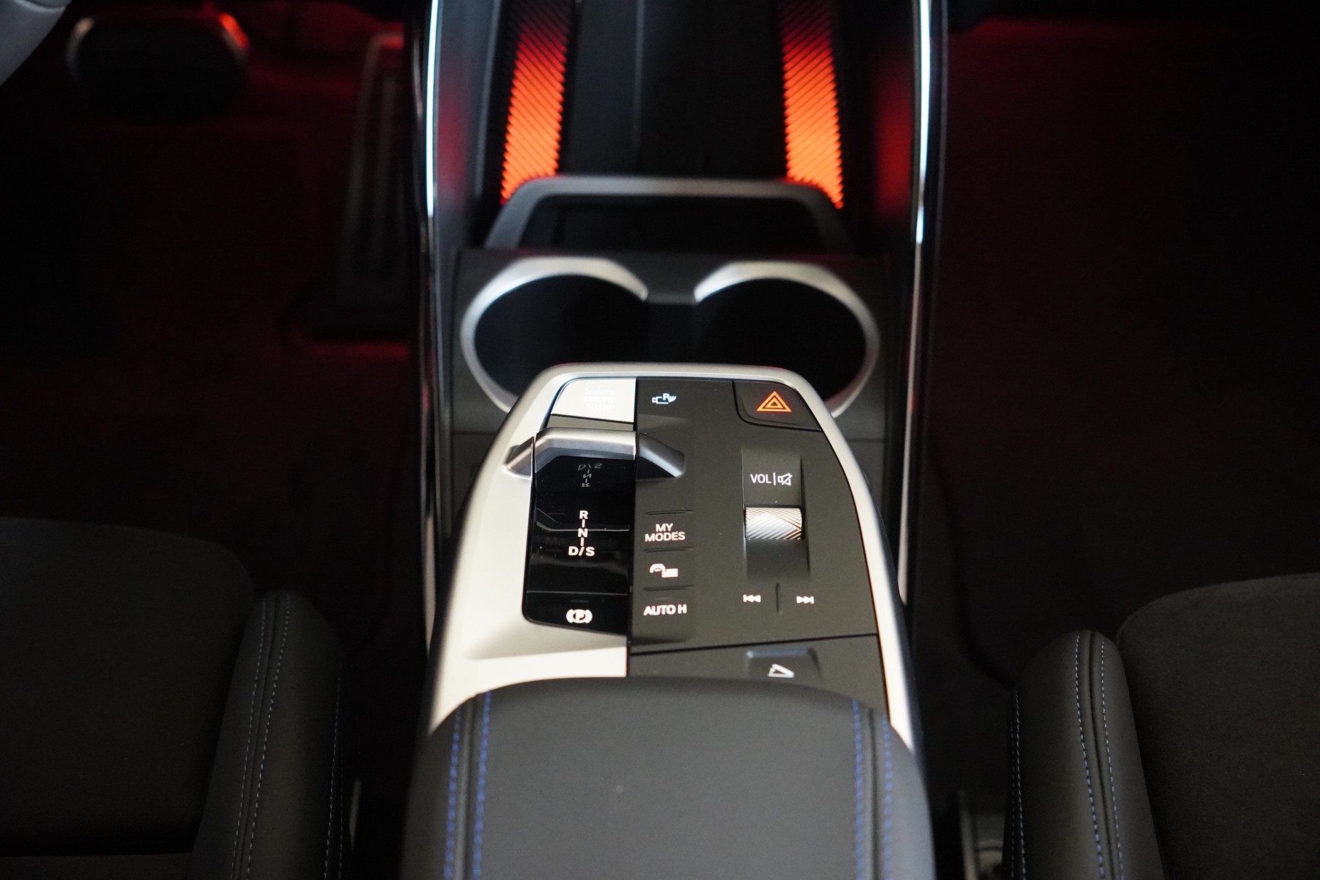 BMW X1 xDrive 30e M Sport-image-21