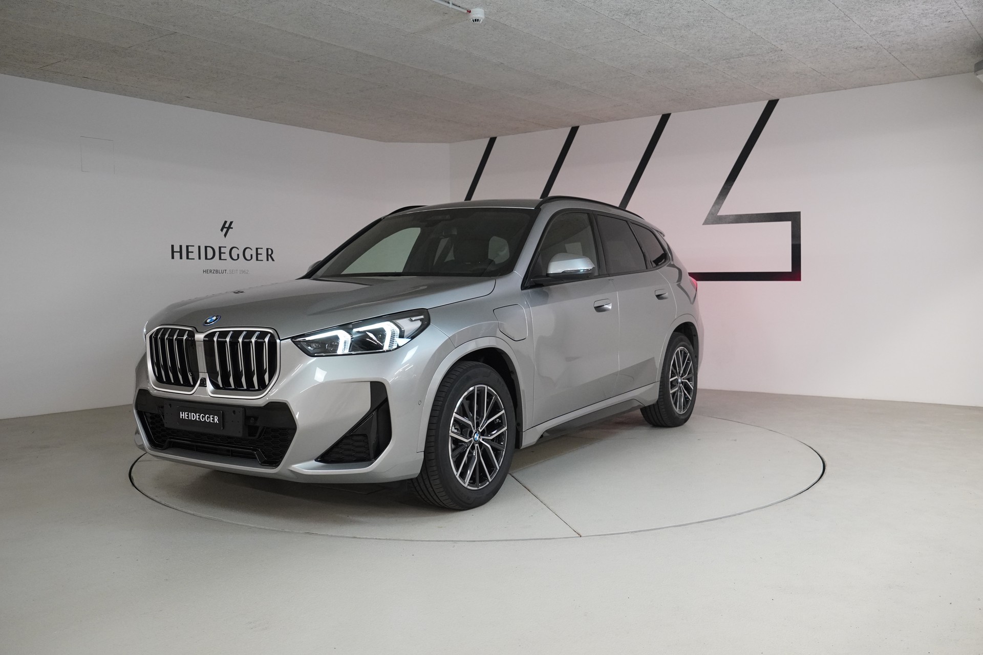 BMW X1 xDrive 30e M Sport-image-0