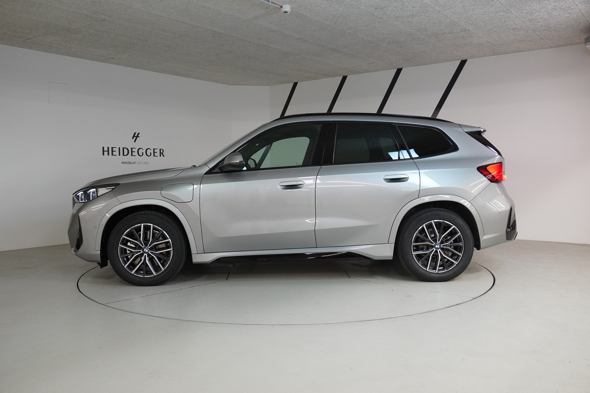 BMW X1 xDrive 30e M Sport-image-3