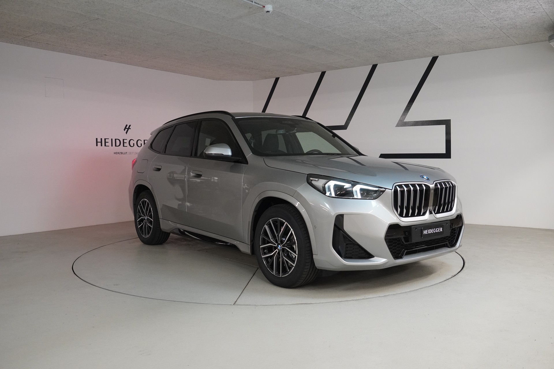 BMW X1 xDrive 30e M Sport-image-2