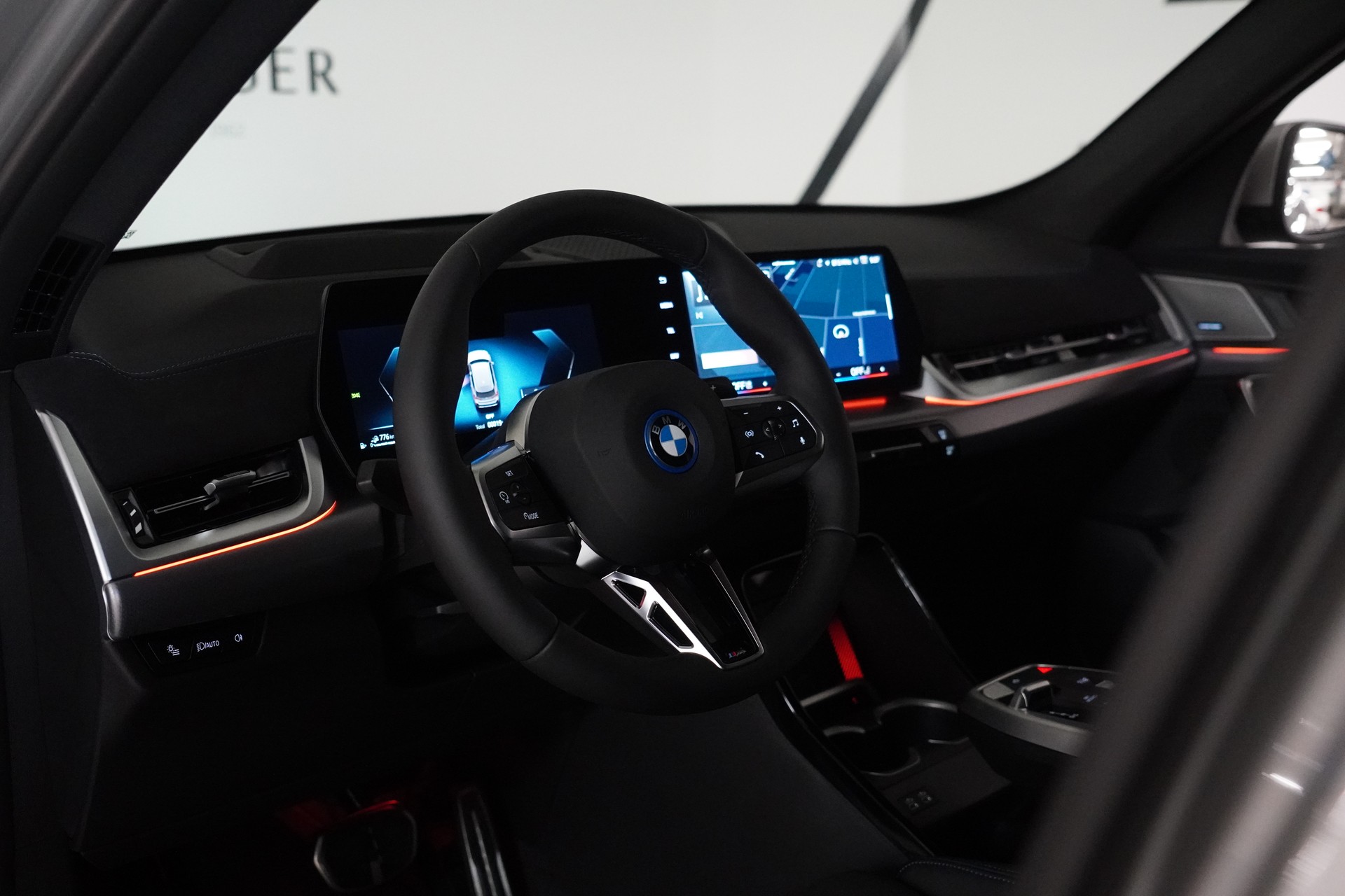 BMW X1 xDrive 30e M Sport-image-23