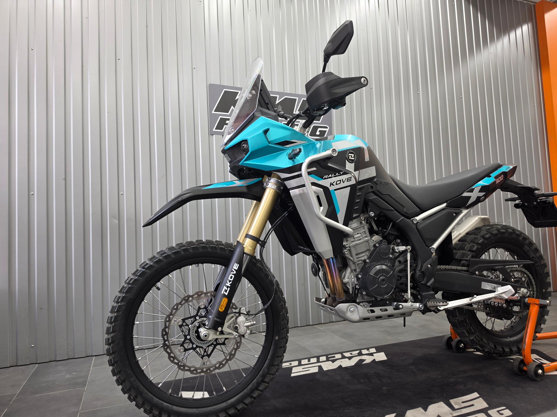 KOVE 800 X Rally-showroom-element-2