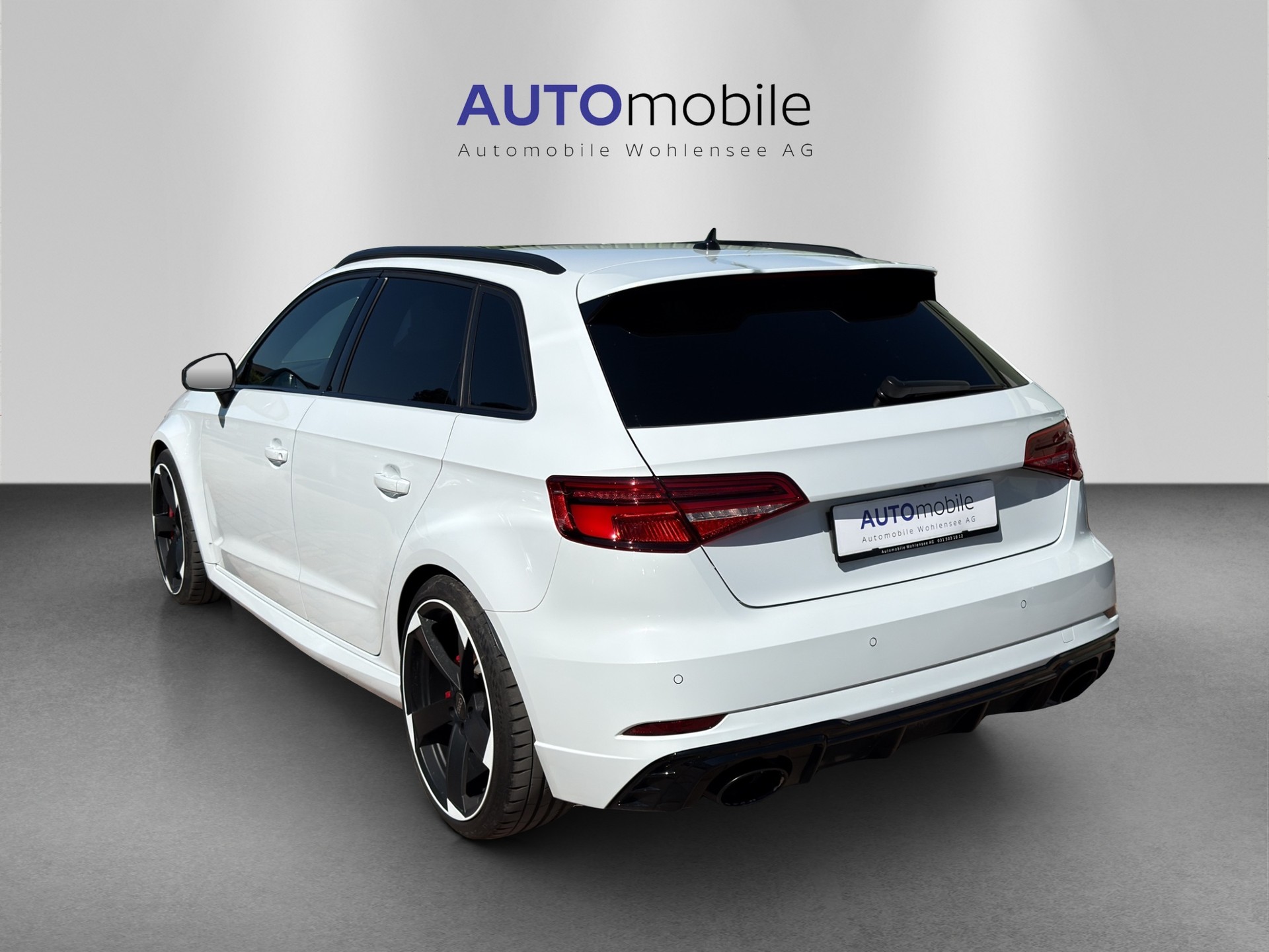 AUDI RS3 Sportback 2.5 TSI quattro S-tronic-image-6