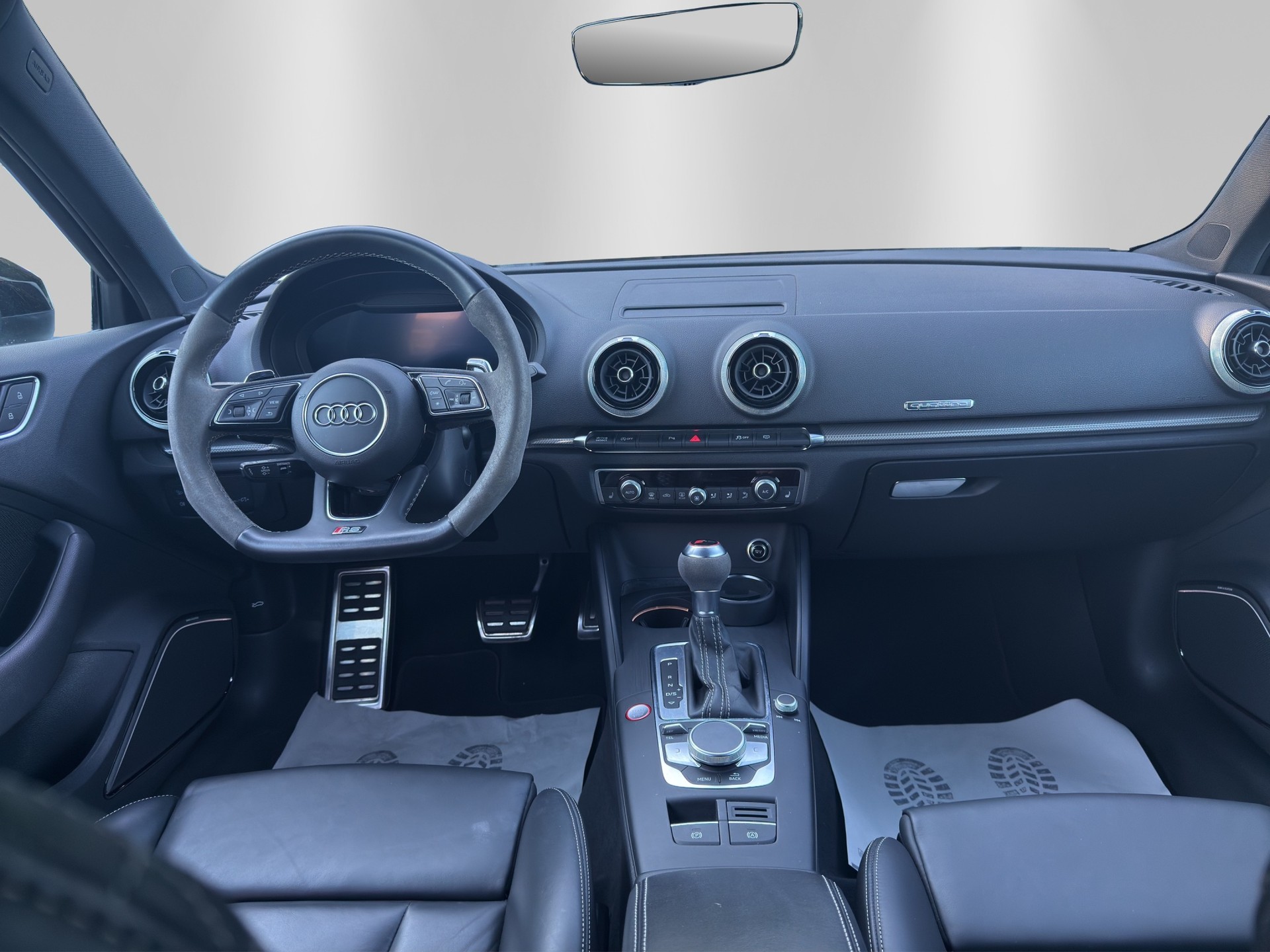AUDI RS3 Sportback 2.5 TSI quattro S-tronic-image-8