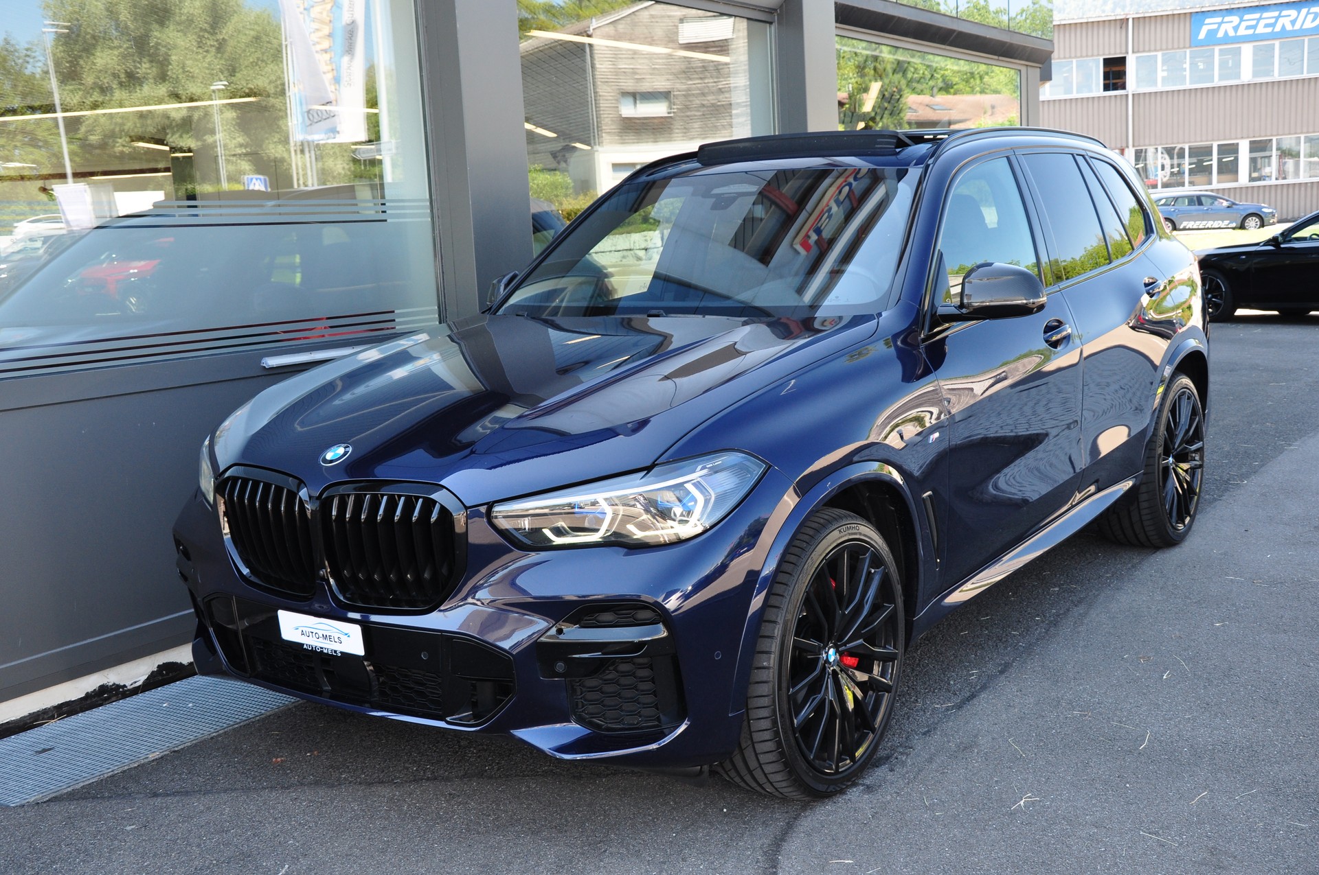 BMW X5 xDrive 48V 30d M Sport Steptronic-image-1