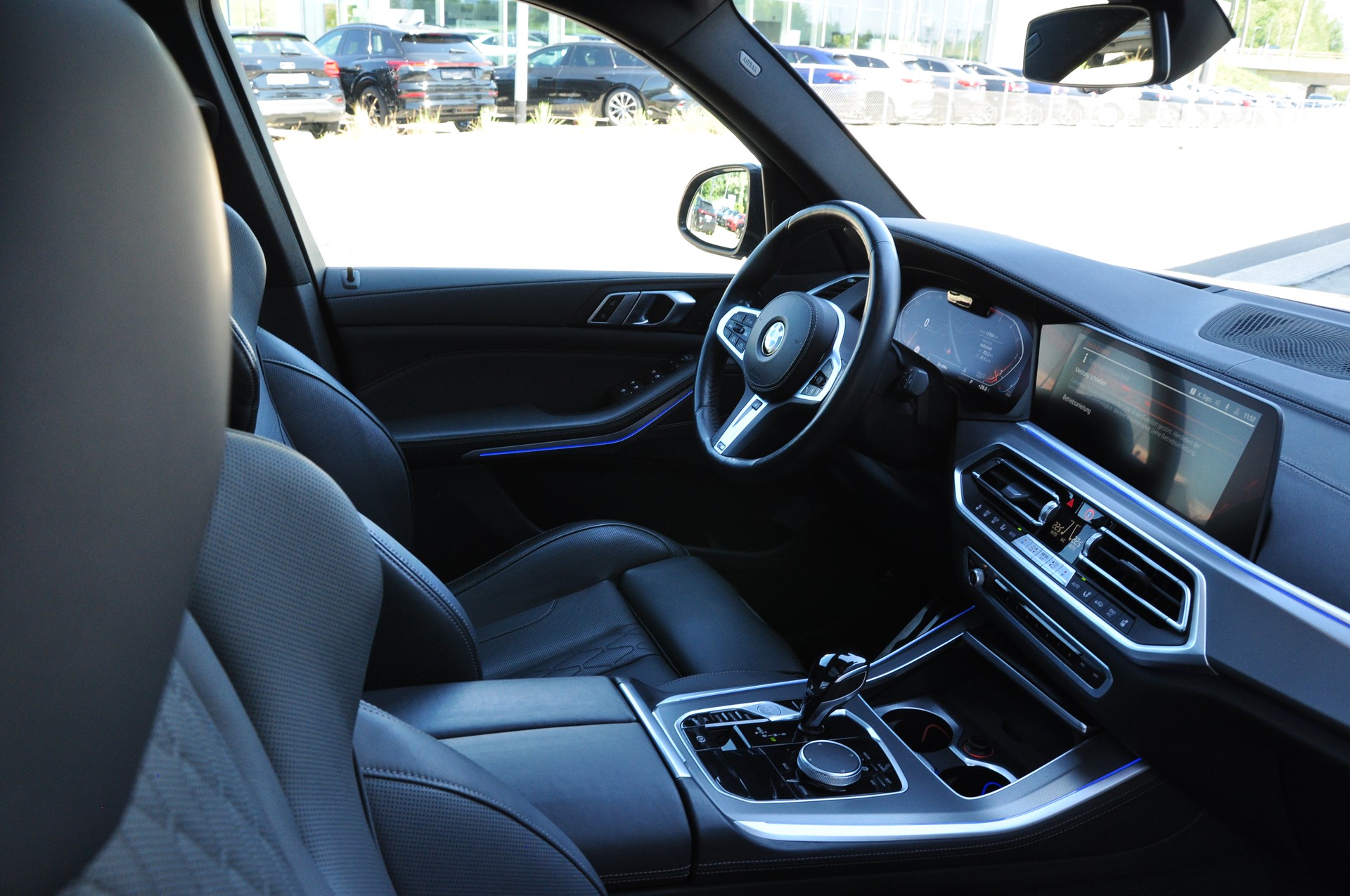 BMW X5 xDrive 48V 30d M Sport Steptronic-image-10