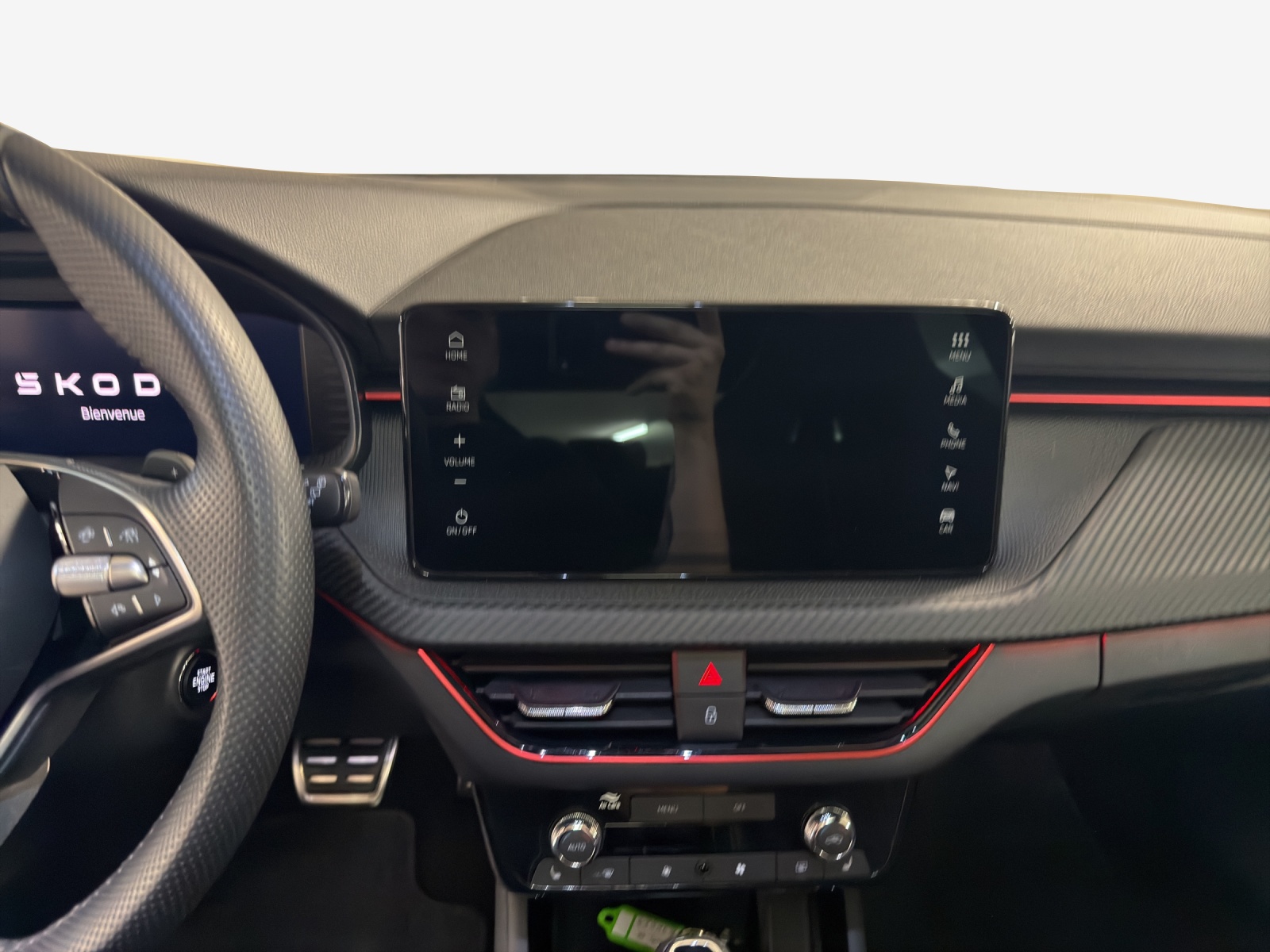 SKODA Kamiq 1.0 TSI Monte Carlo DSG-image-15