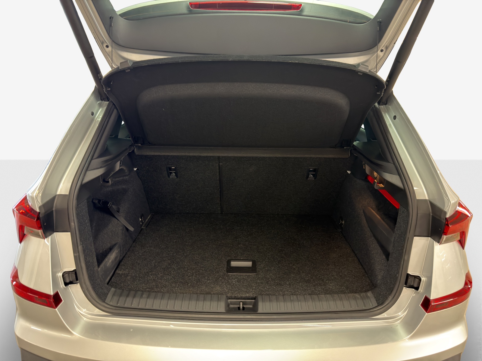 SKODA Kamiq 1.0 TSI Monte Carlo DSG-image-11