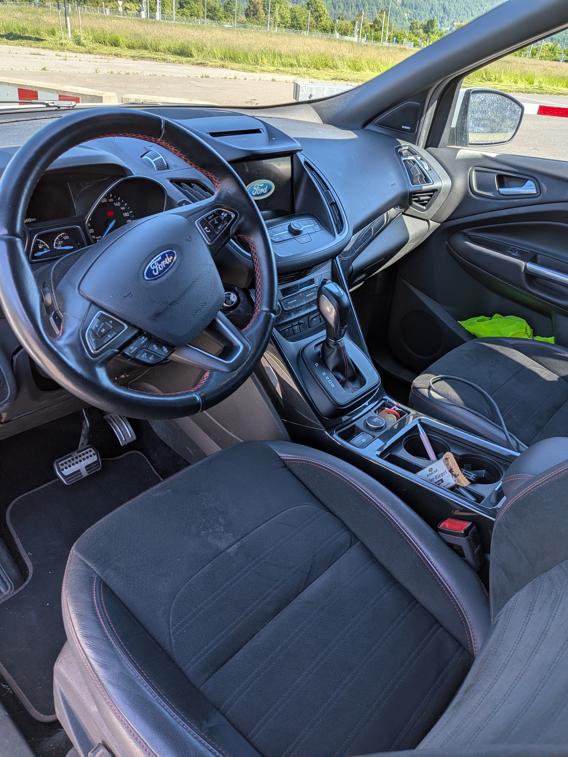 FORD 1.5 EcoB 182 ST-Line-image-3