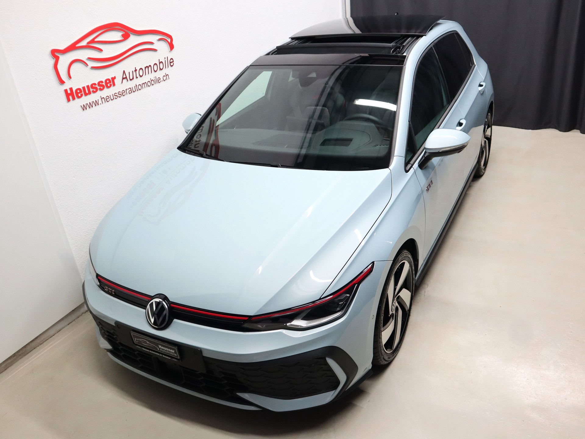 VW Golf 2.0 TSI GTI DSG - Panorama - IQ Light - Navi - Head-Up - 360° Kamera - 266 PS-image-2
