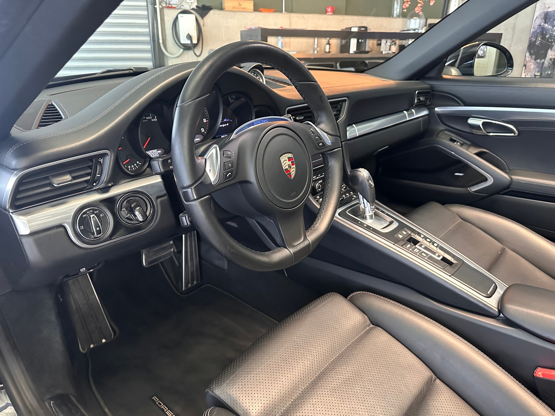 PORSCHE 911 Targa 3.4 Targa 4 PDK-image-8