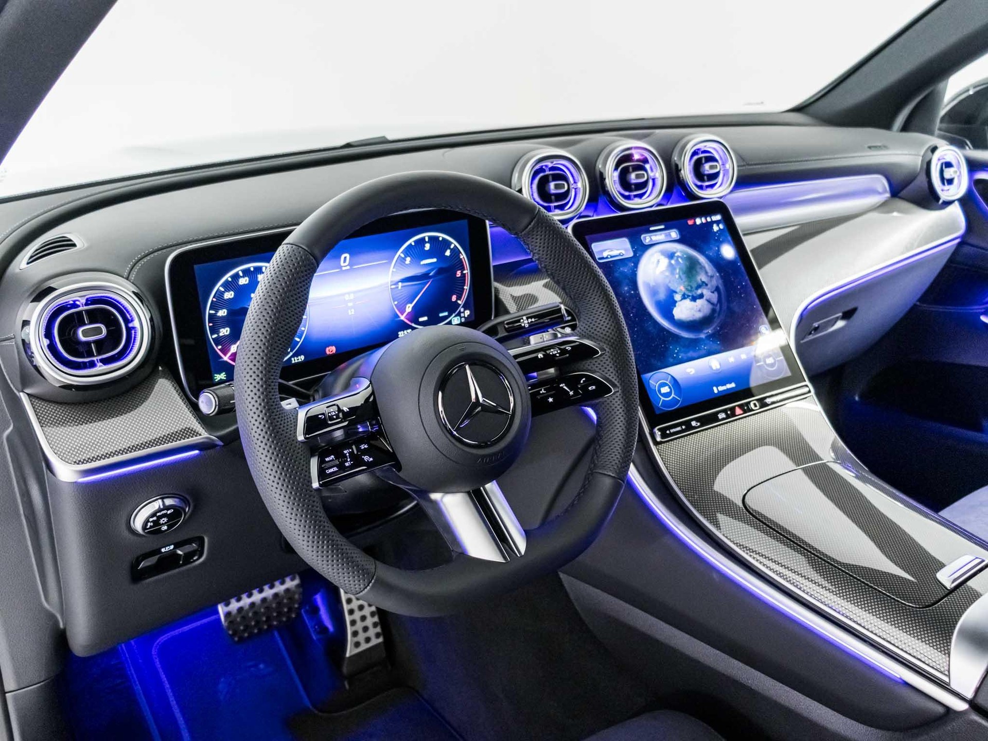 MERCEDES-BENZ GLC 220 d 4MATIC Coupé-image-9