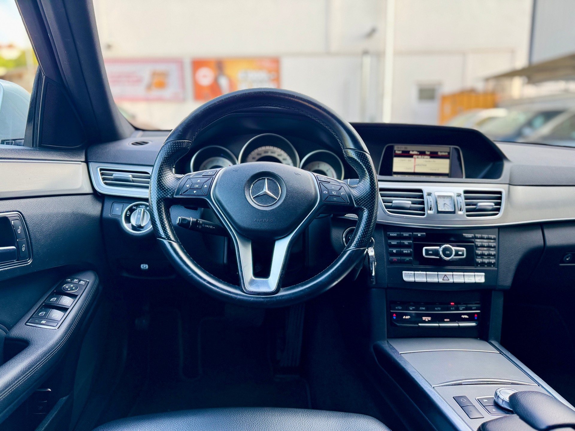 MERCEDES-BENZ E 200 CDI BlueEfficiency Avantgarde 7G-Tronic-image-10