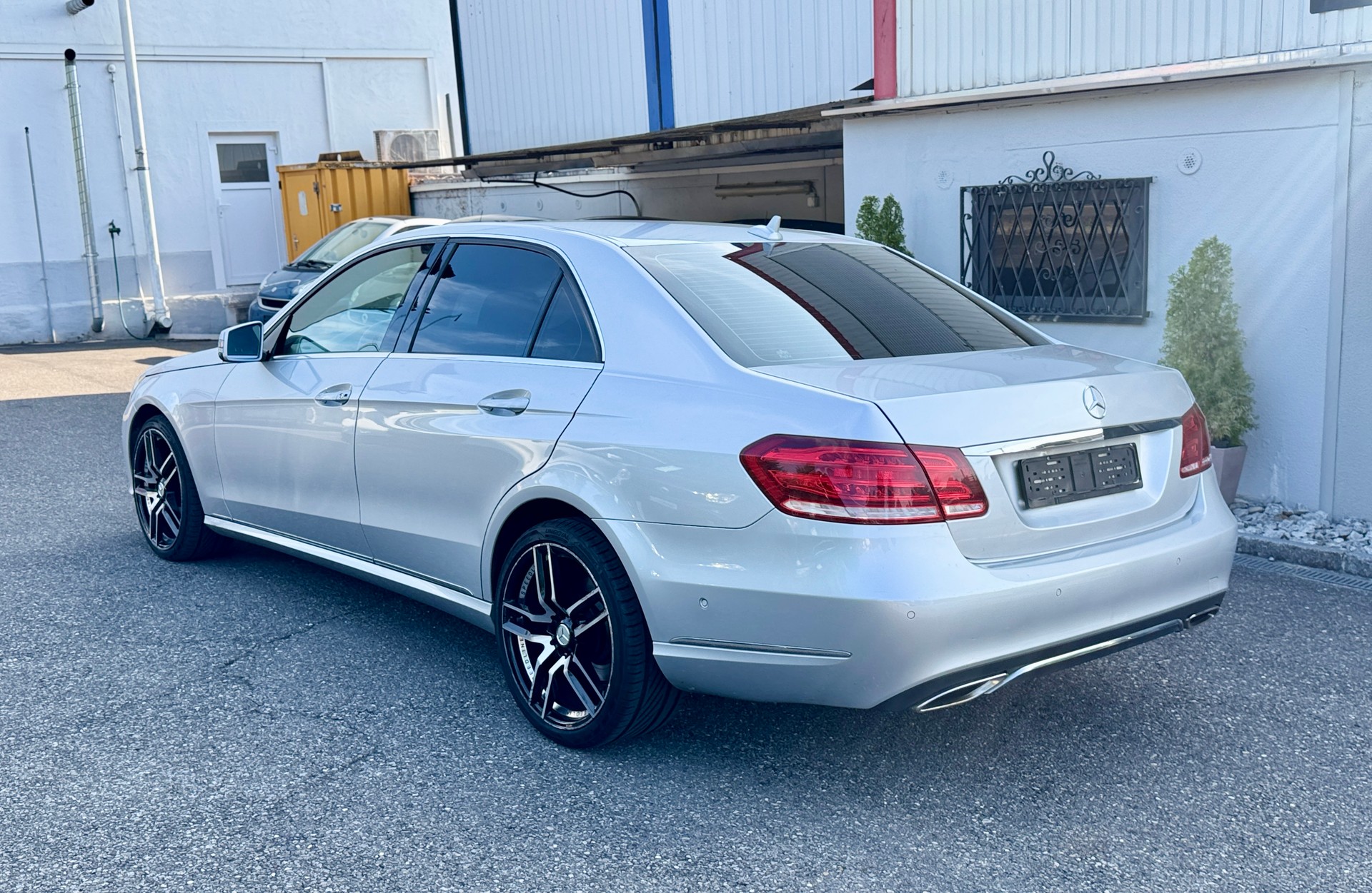 MERCEDES-BENZ E 200 CDI BlueEfficiency Avantgarde 7G-Tronic-image-1
