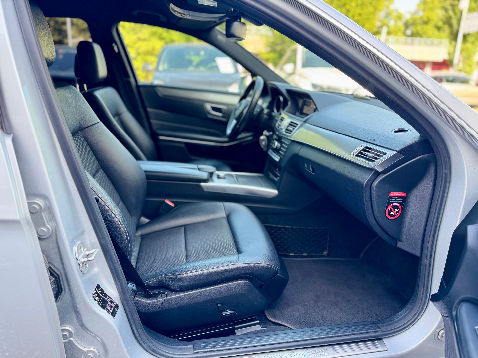 MERCEDES-BENZ E 200 CDI BlueEfficiency Avantgarde 7G-Tronic-image-8
