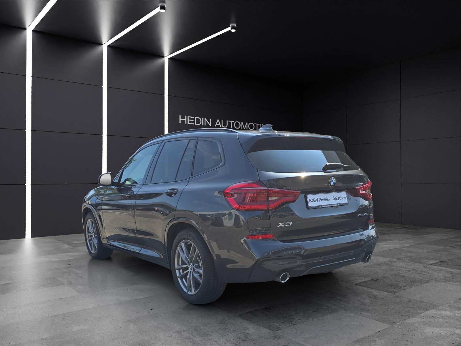BMW X3 30e xDrive M Sport-showroom-element-2