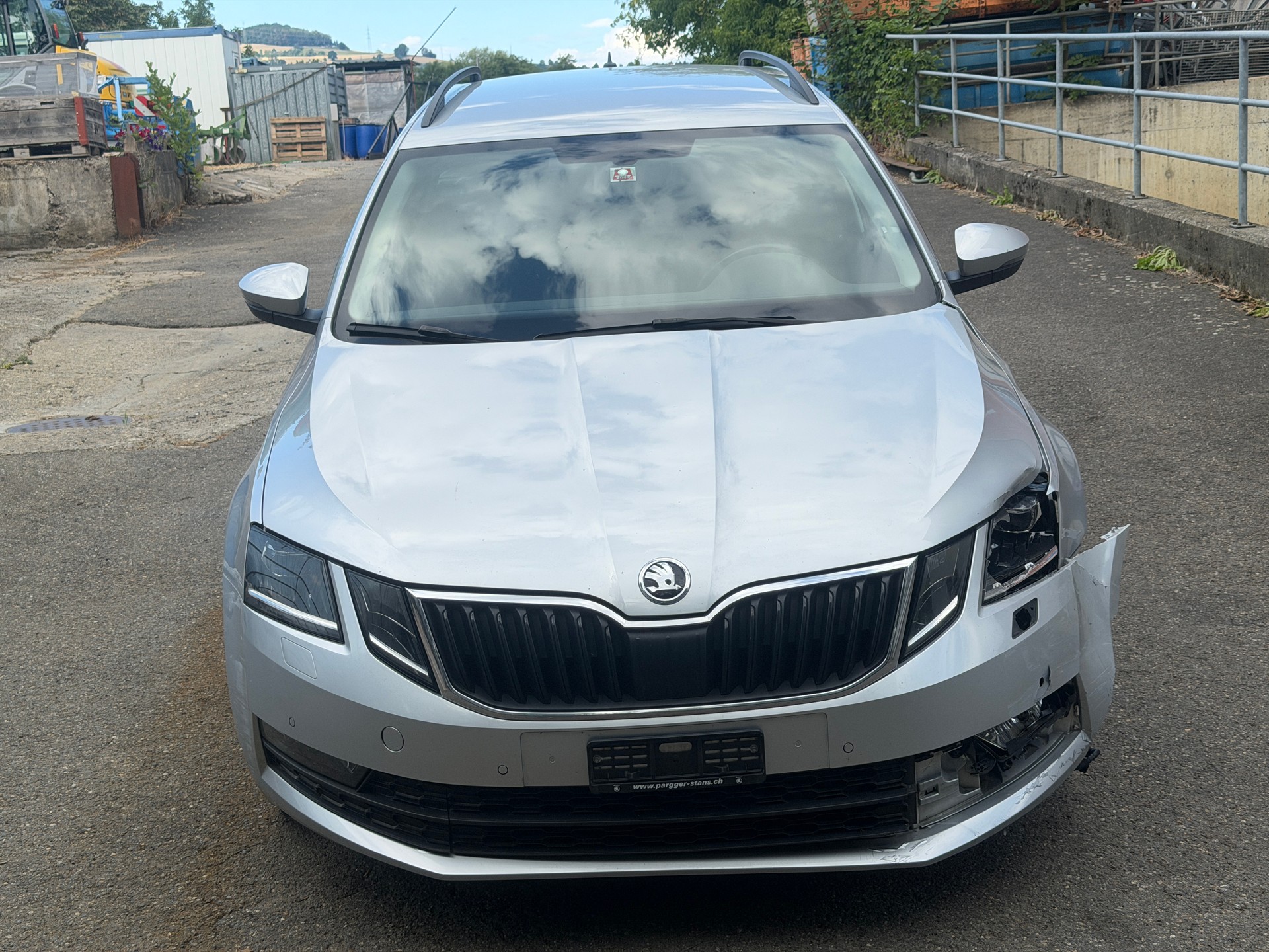 SKODA Octavia Combi 2.0 TDI Soleil 4x4 DSG-image-0
